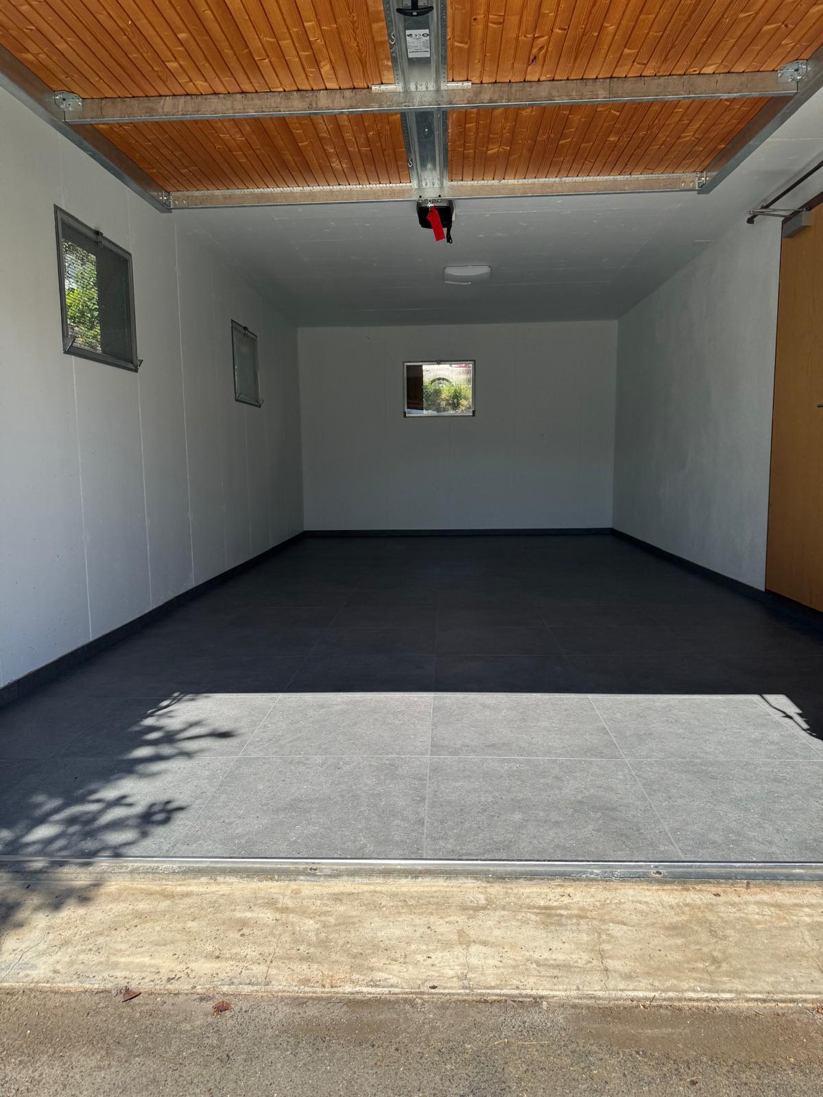 Exterior view 5