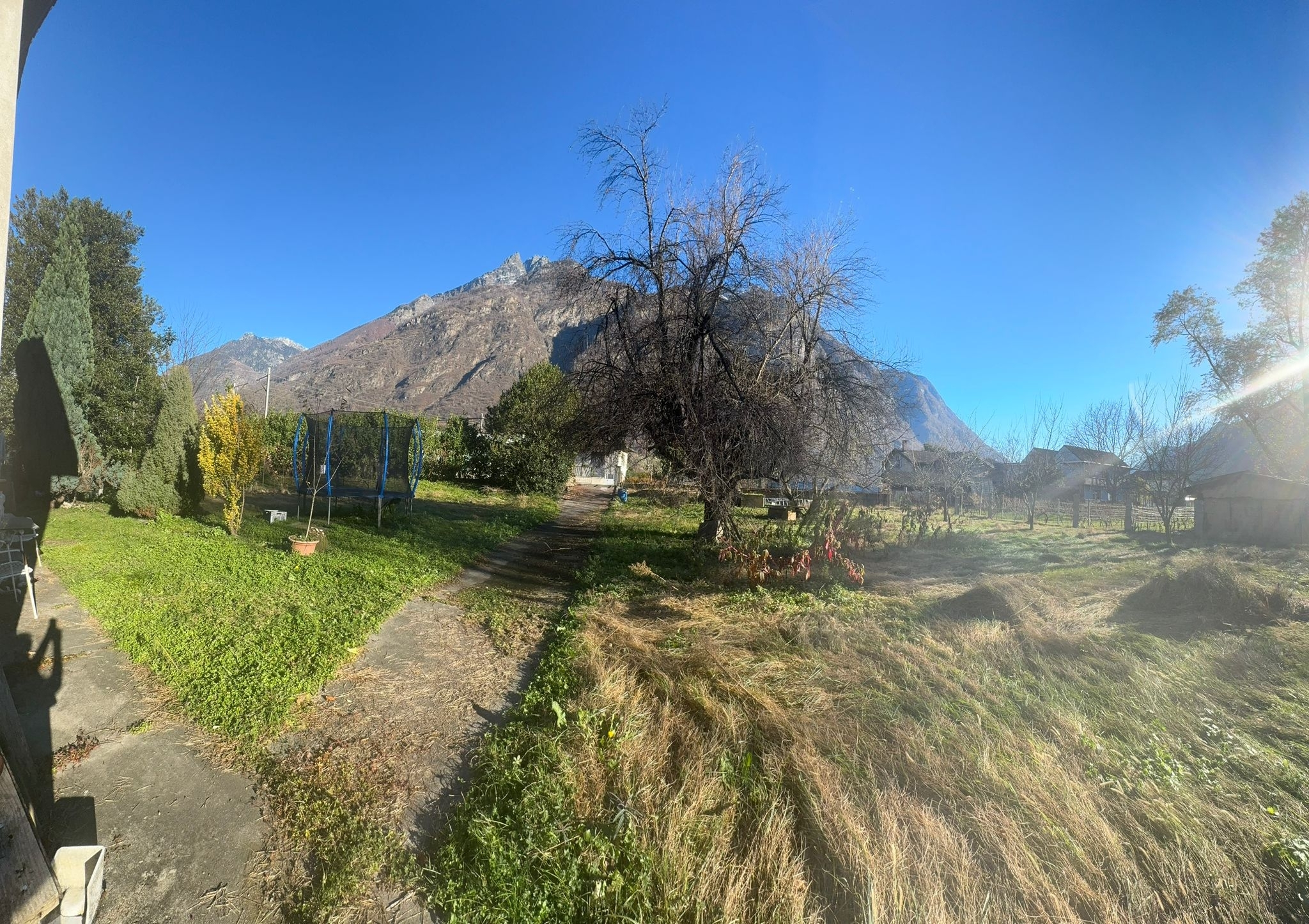 Image 4 Image 4