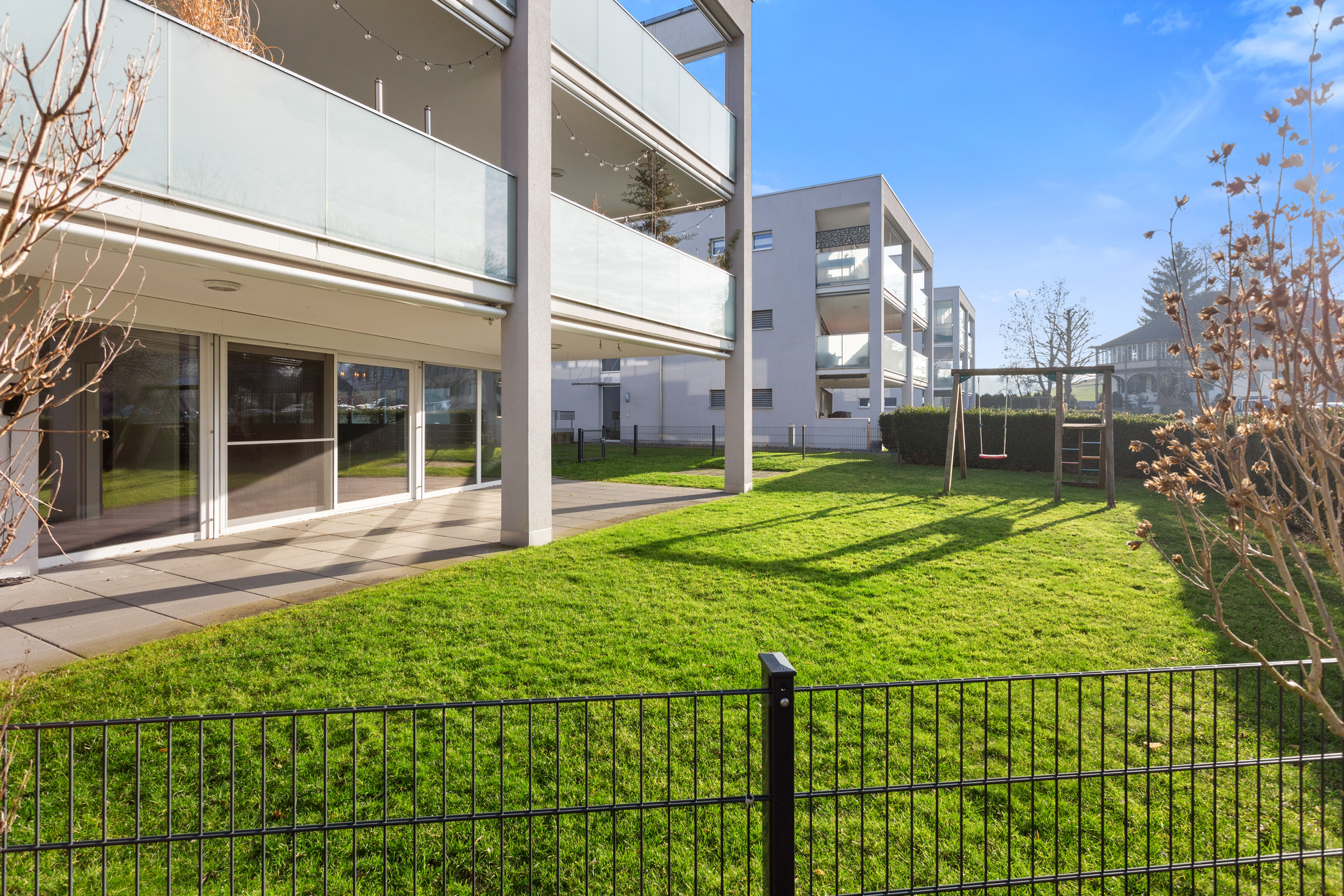 Ein Zuhause mit viel Platz auch im Garten für Sie und Ihre Liebsten. Ein Zuhause mit viel Platz auch im Garten für Sie und Ihre Liebsten.