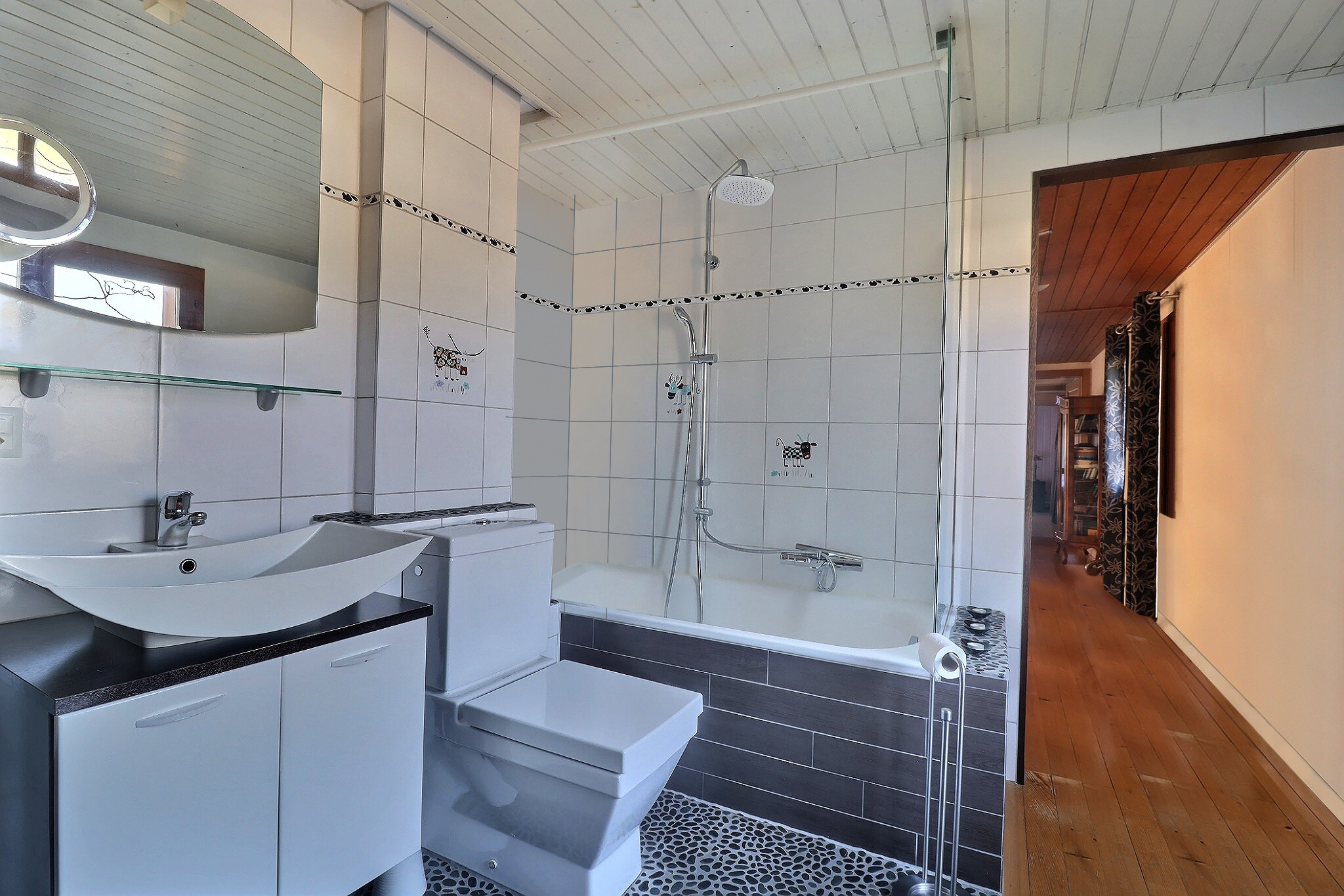 Salle de bain 1er étage Salle de bain 1er étage