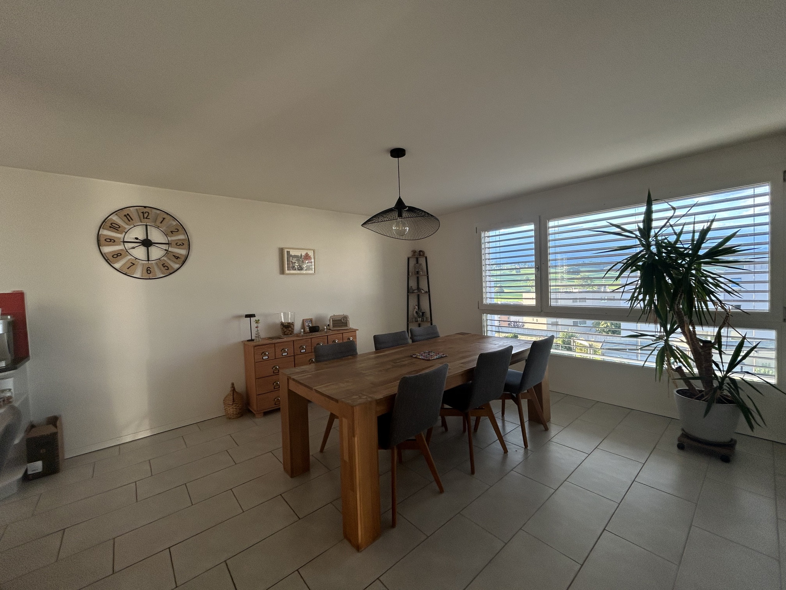 Interior view 3