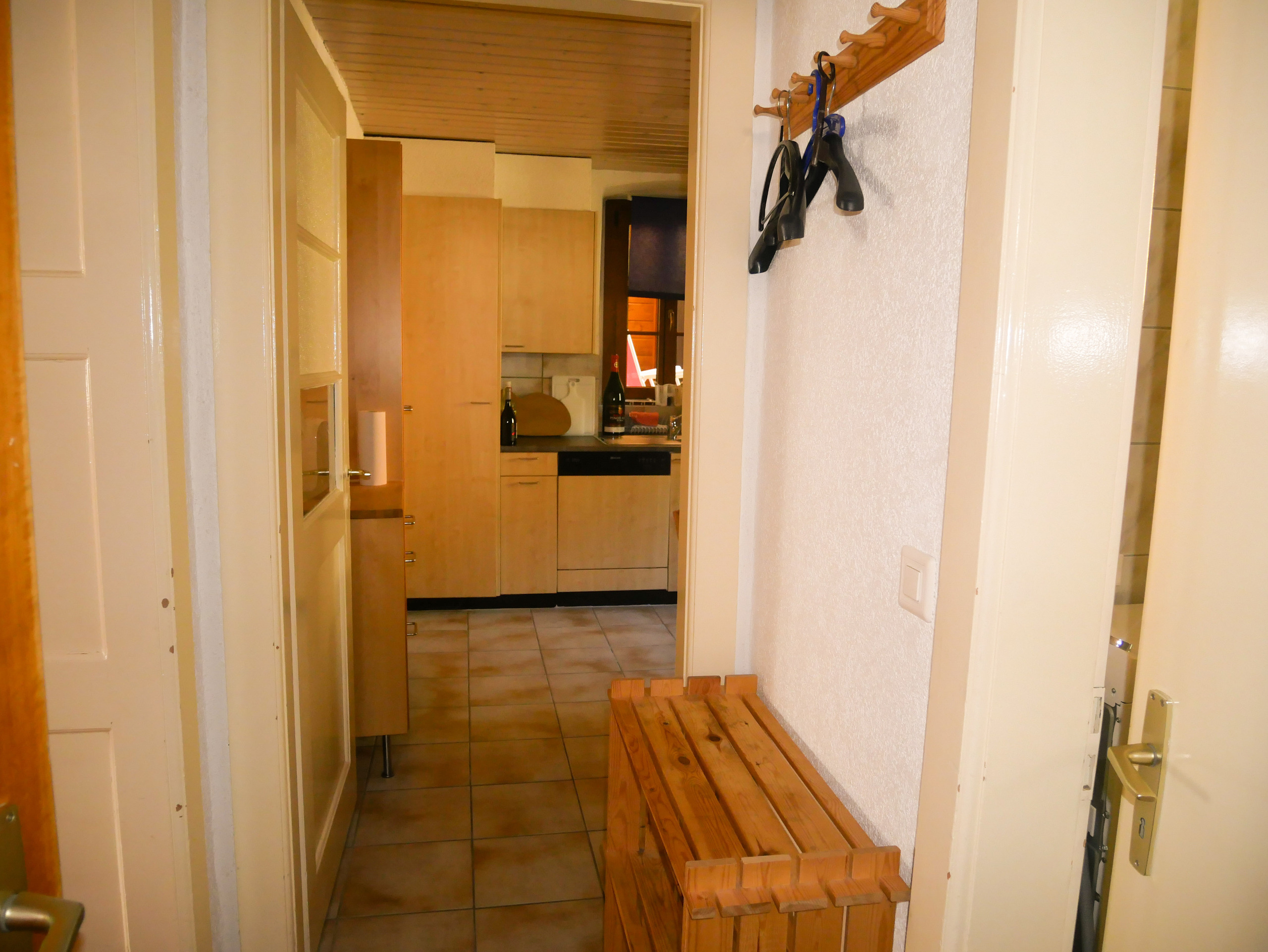Interior view 6
