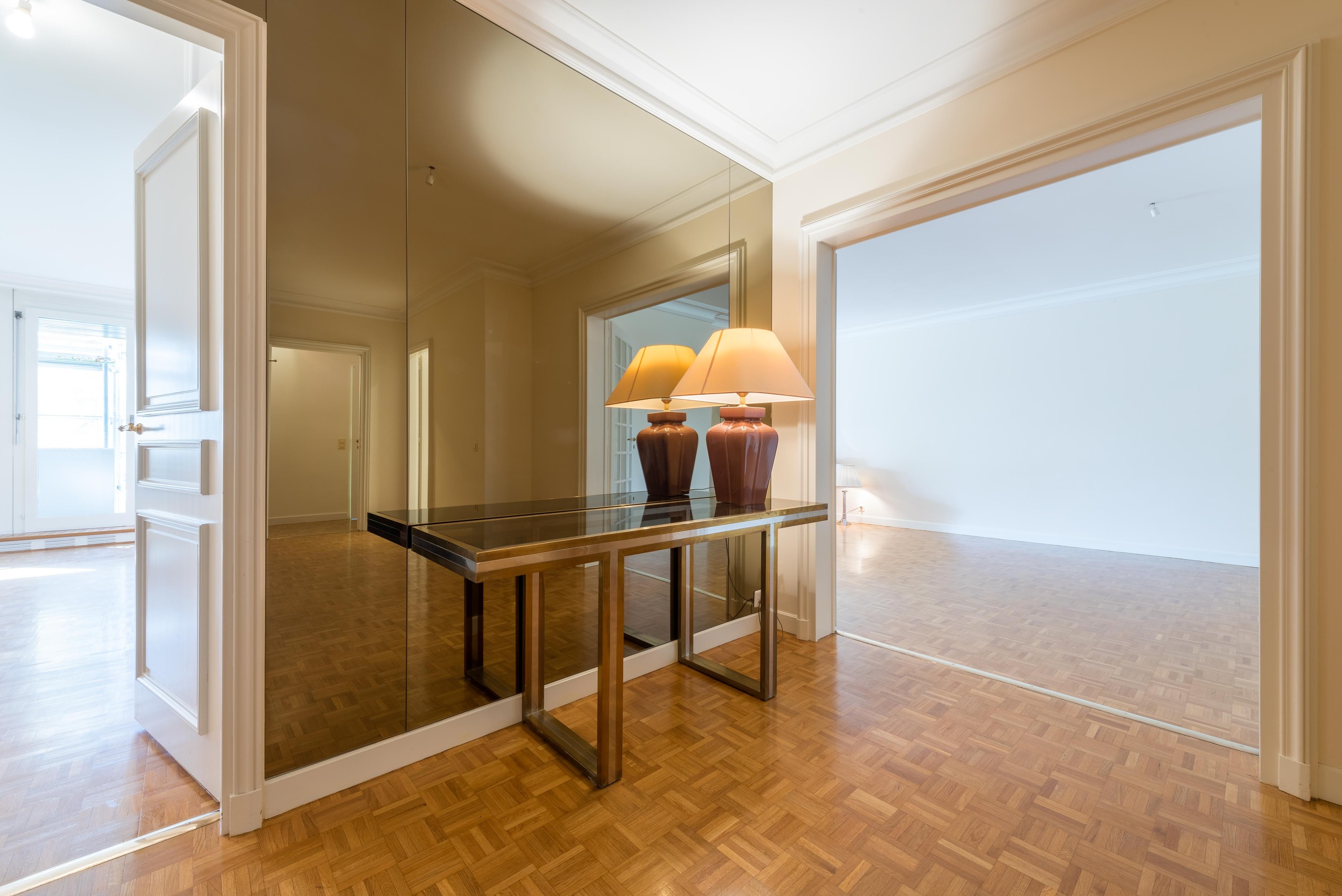 Interior view 2