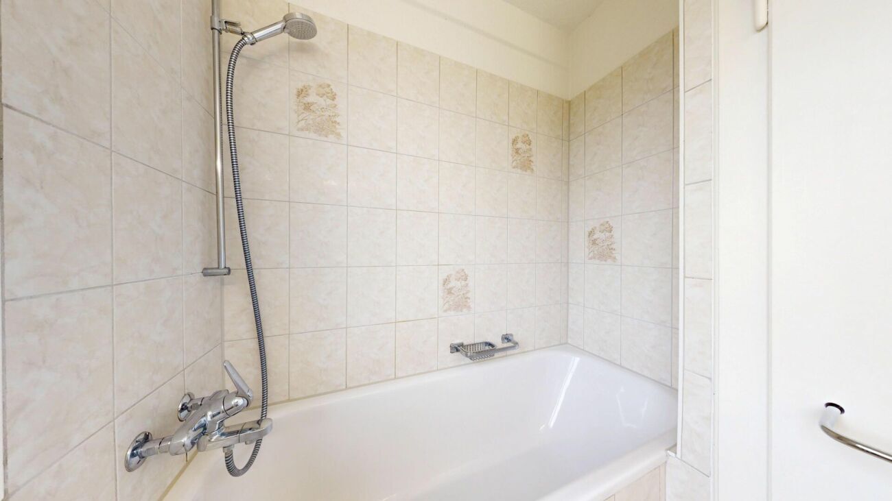 Badezimmer 1
