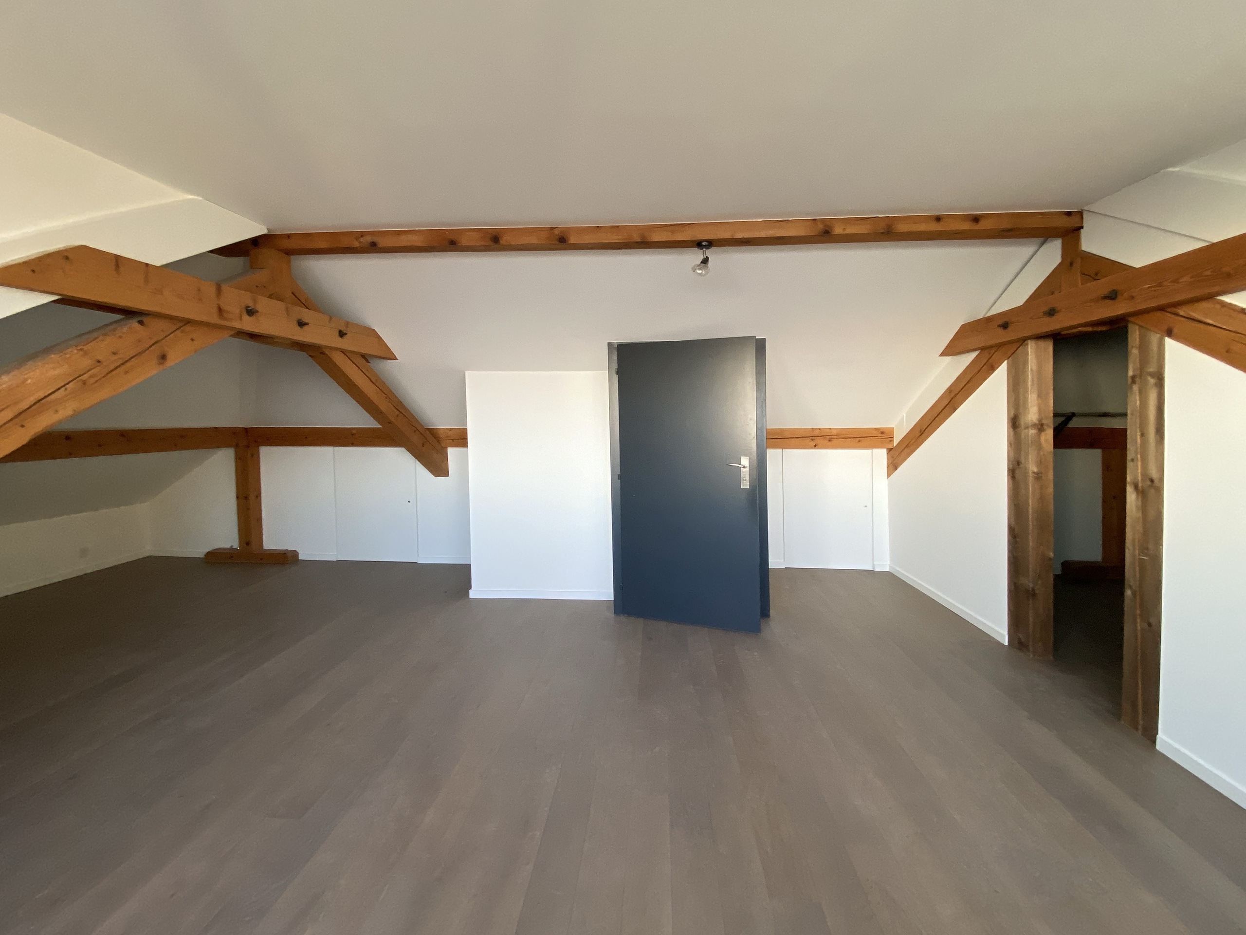 Interior view 8
