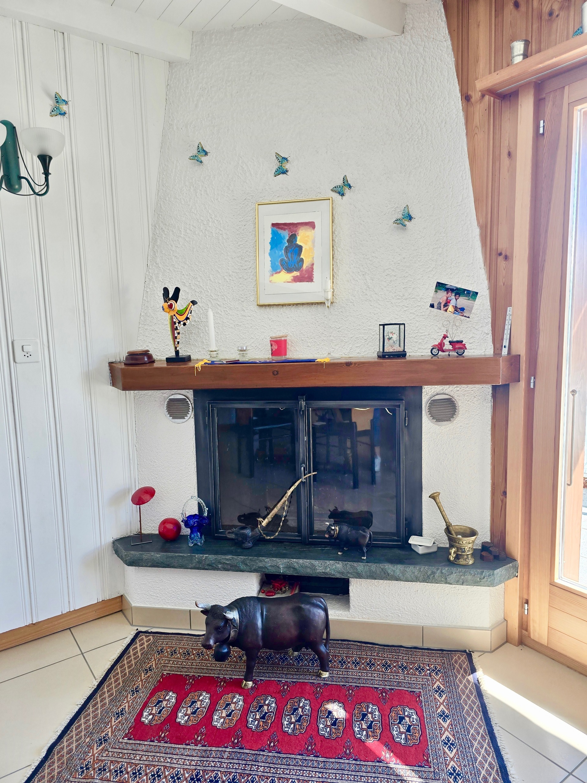 Interior view 9