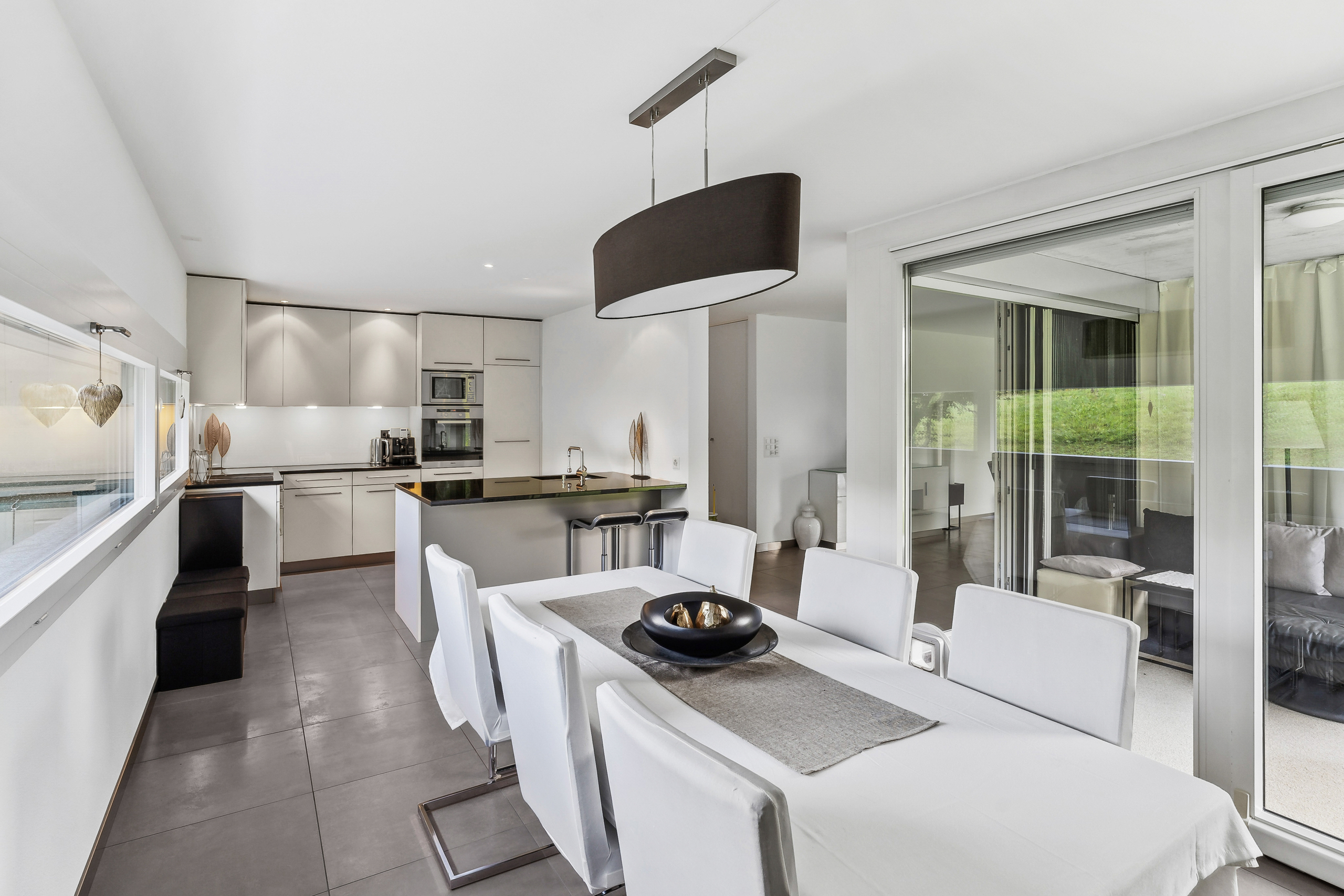 Essbereich mit Zugang zur Terrasse Essbereich mit Zugang zur Terrasse