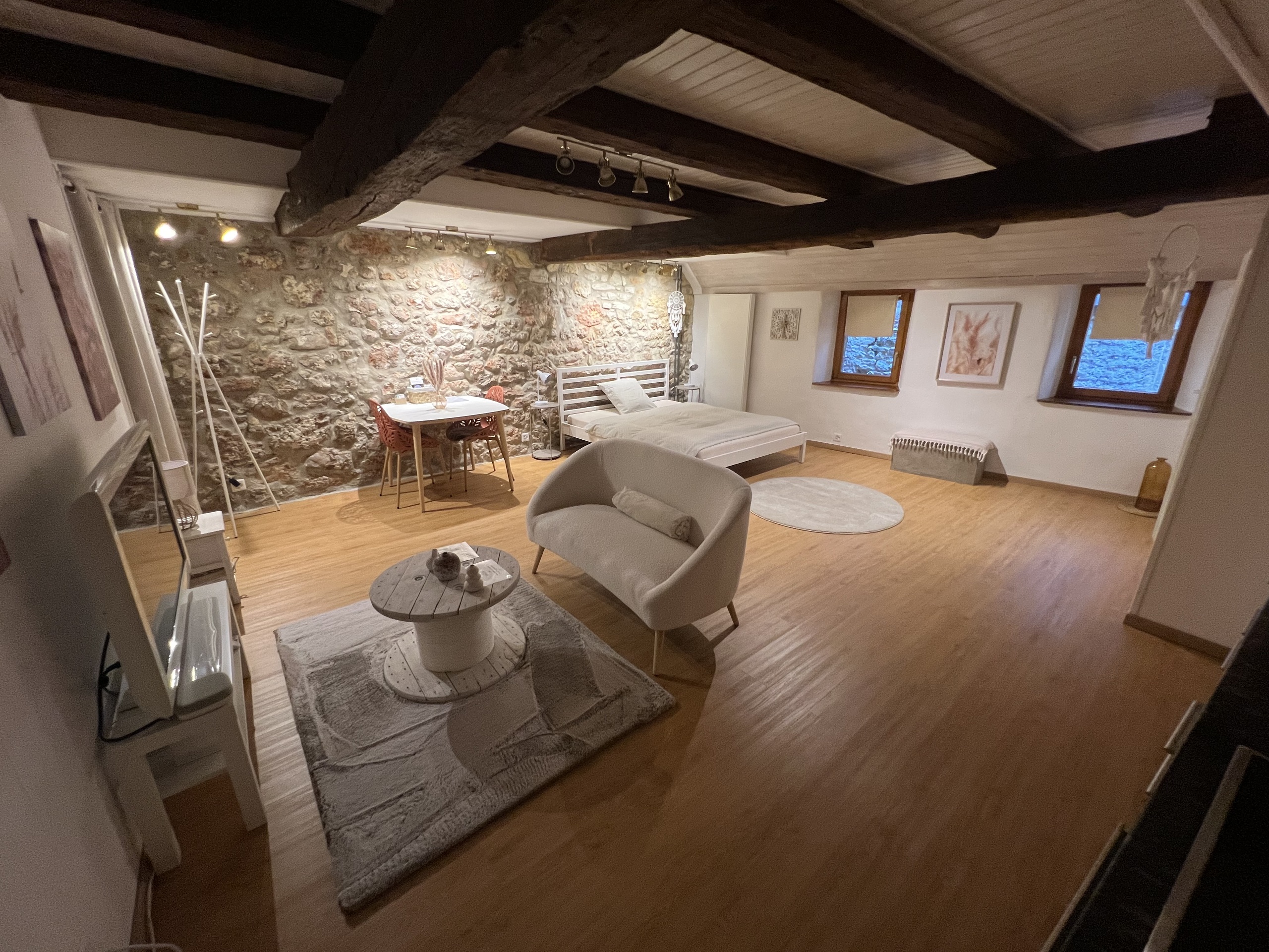 Interior view 13