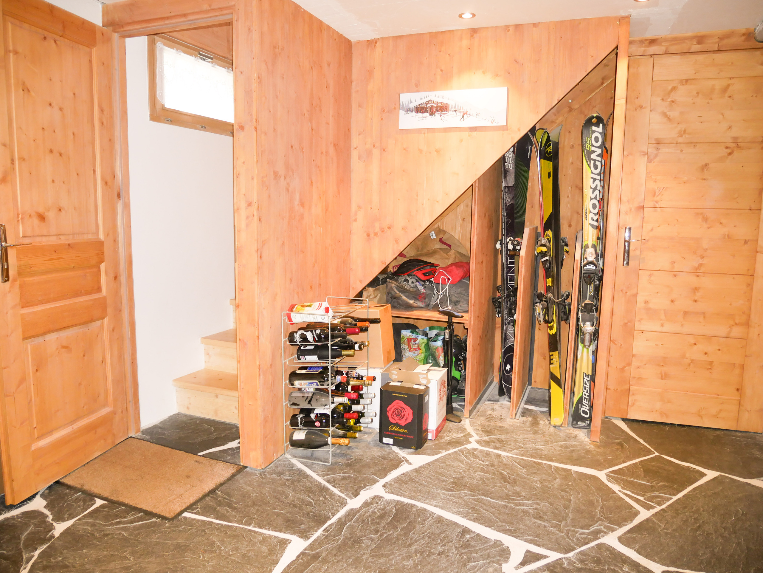 Entrée rez-inférieur