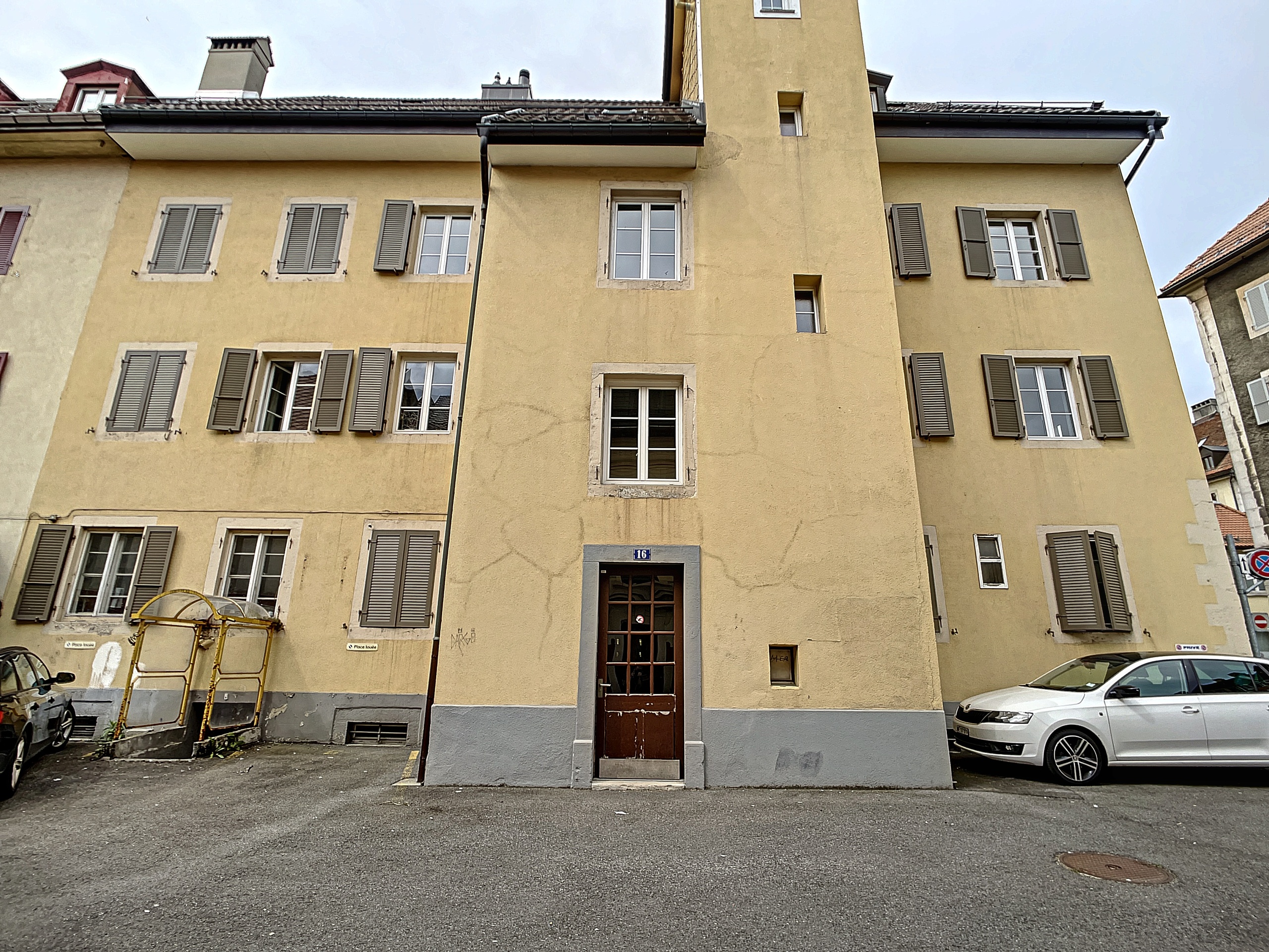 Photo 13