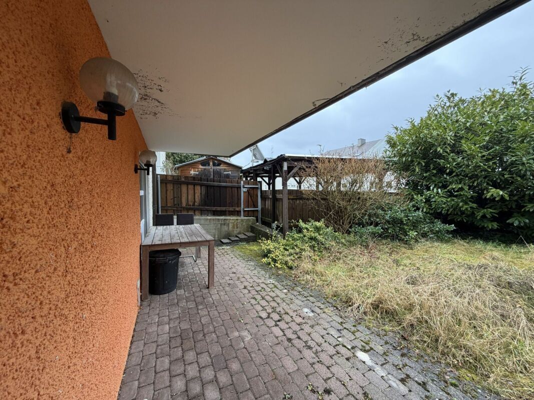 Terrasse und Garten