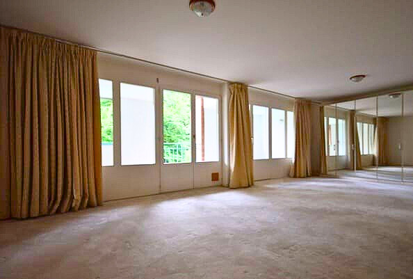 Interior view 3