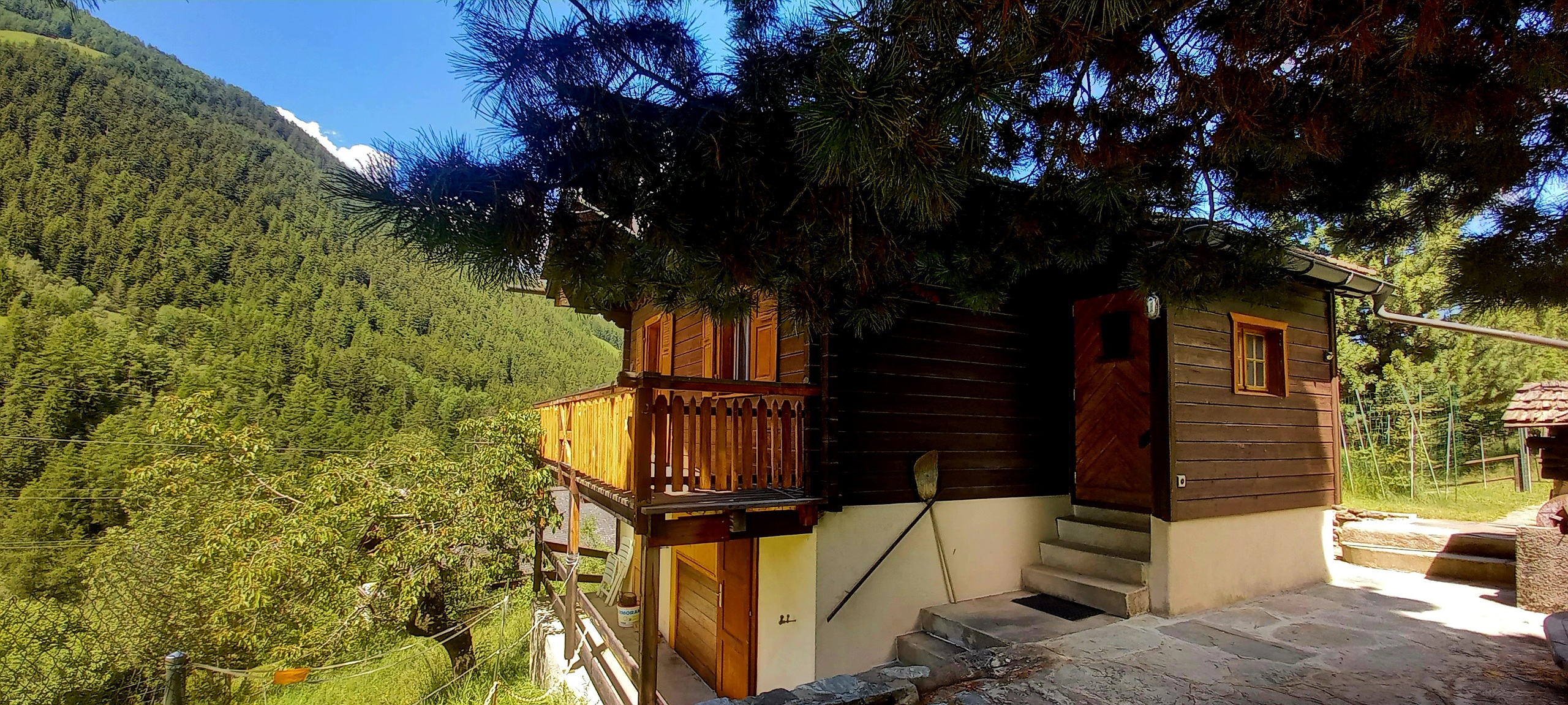 Façade du chalet  Façade du chalet