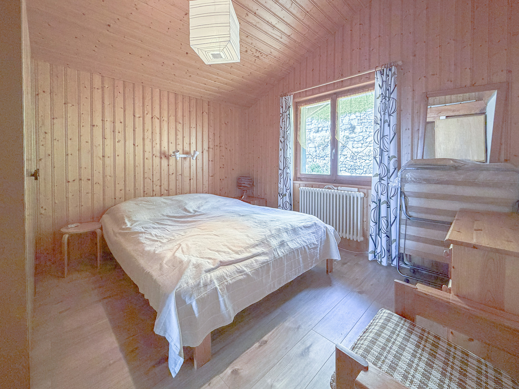 Chambre avec armoires encastrées Chambre avec armoires encastrées