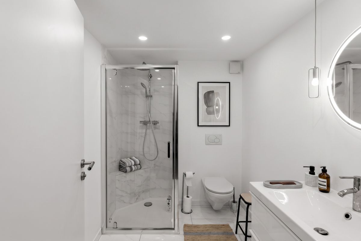 Picture 12