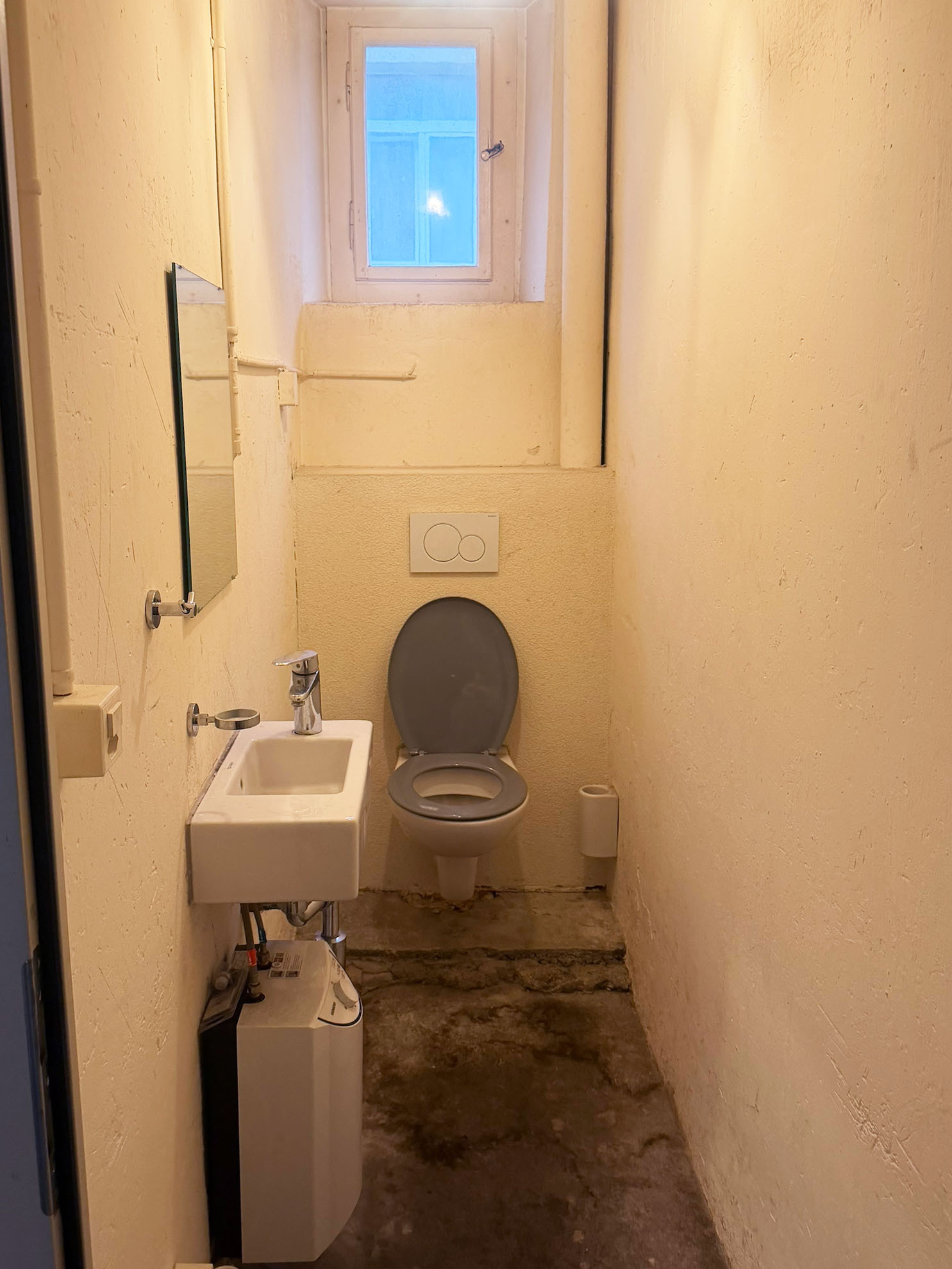 Picture 2