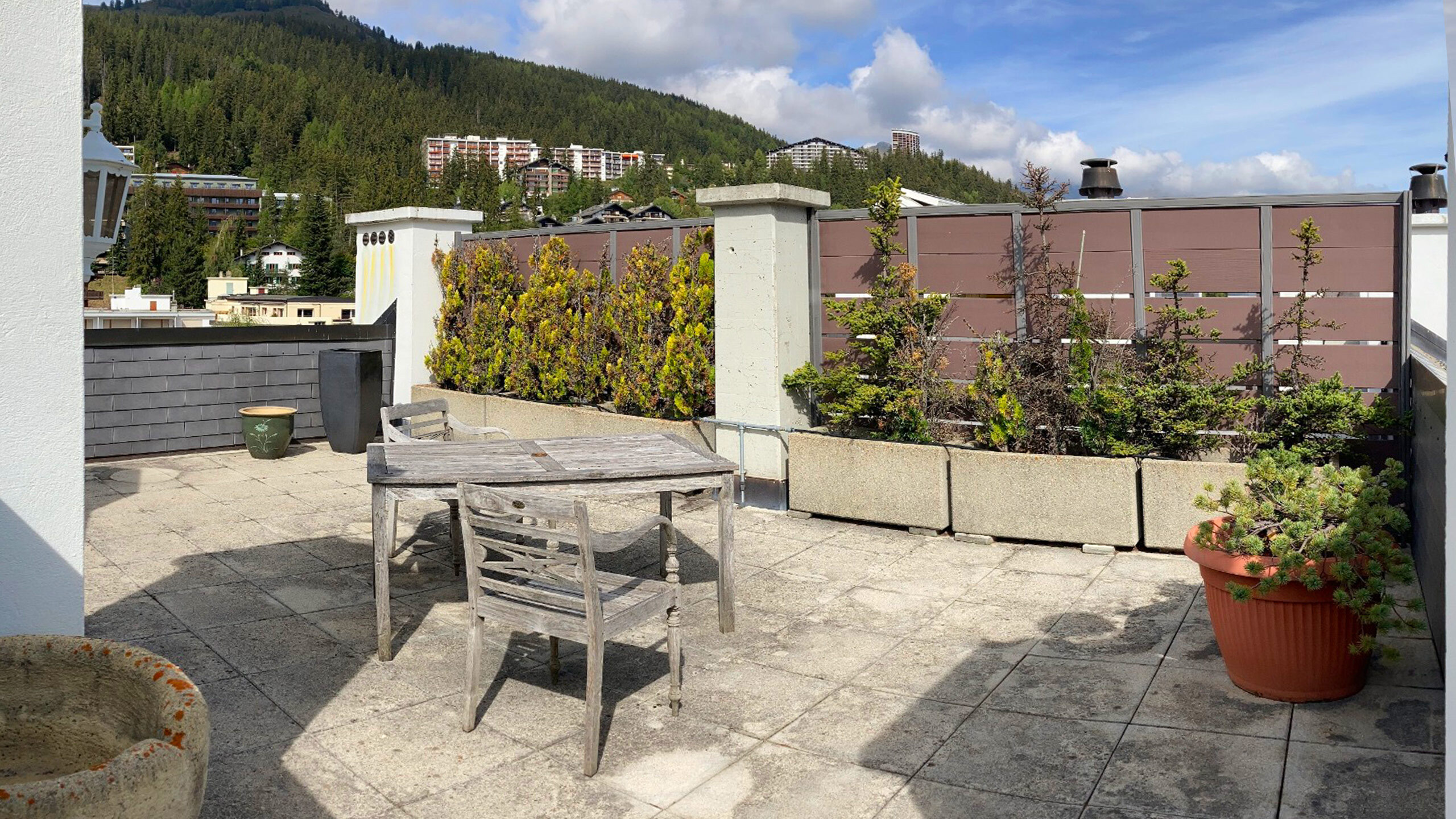 Terrasse principale - Vue 2