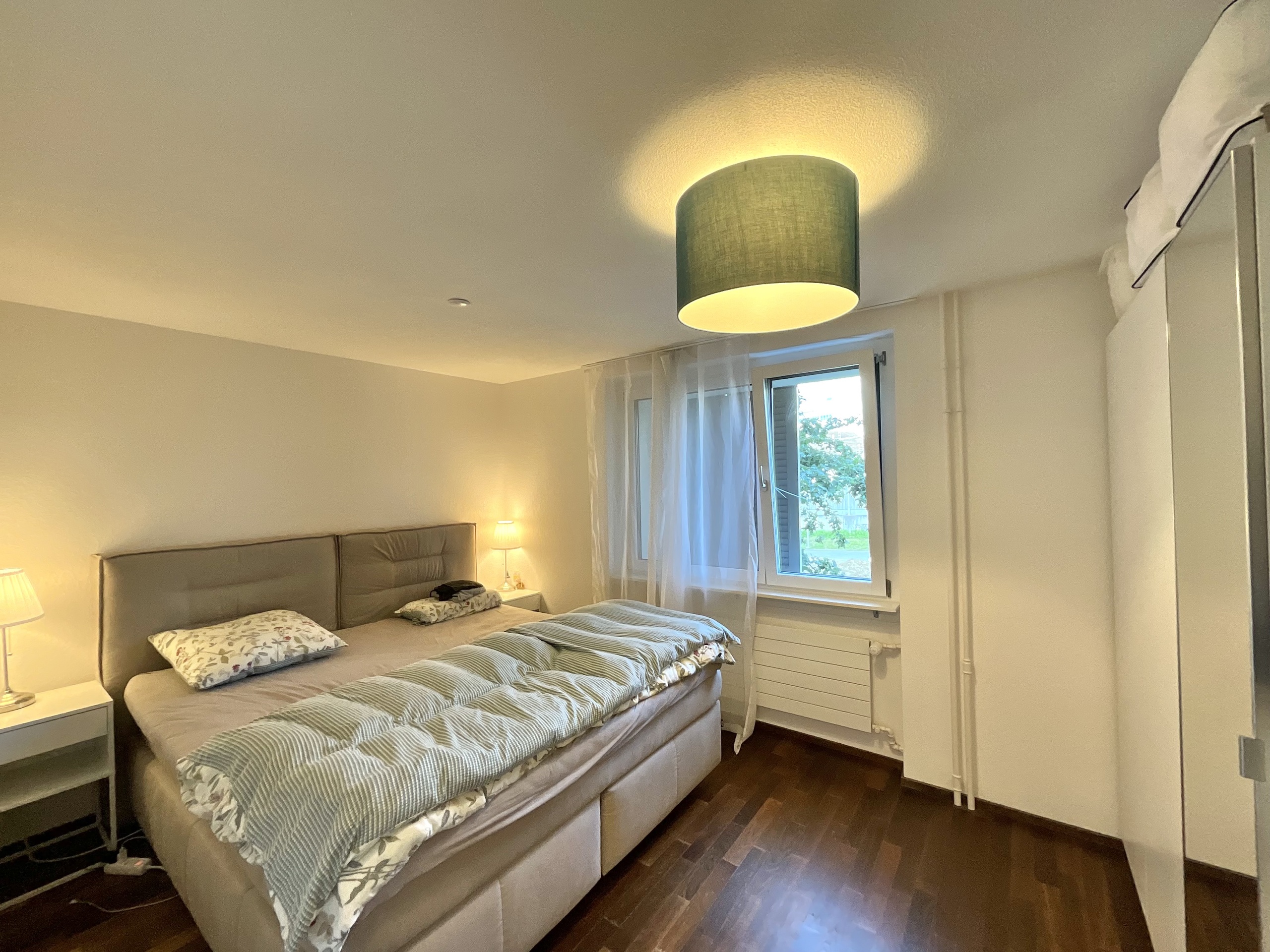 Interior view 4