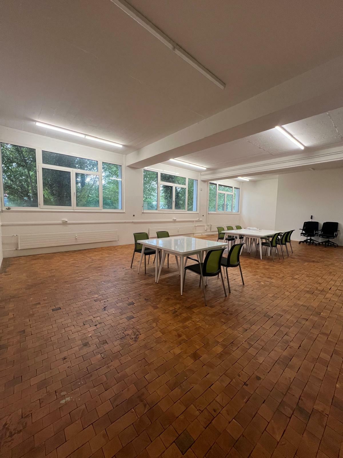 Rez inférieur - Open space