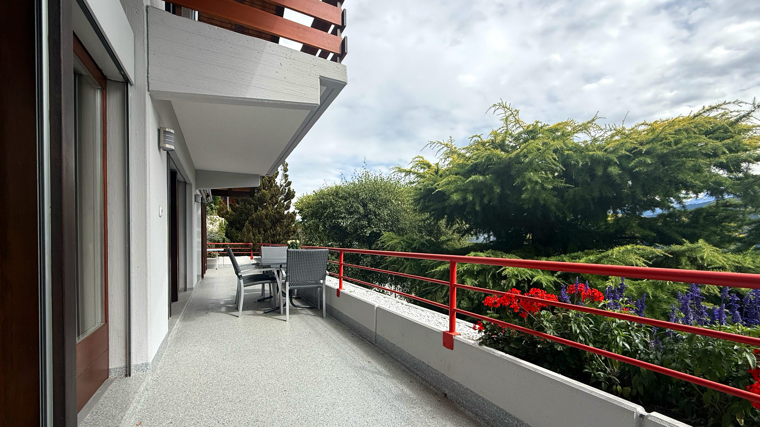 Large balcony on upper ground floor Large balcony on upper ground floor