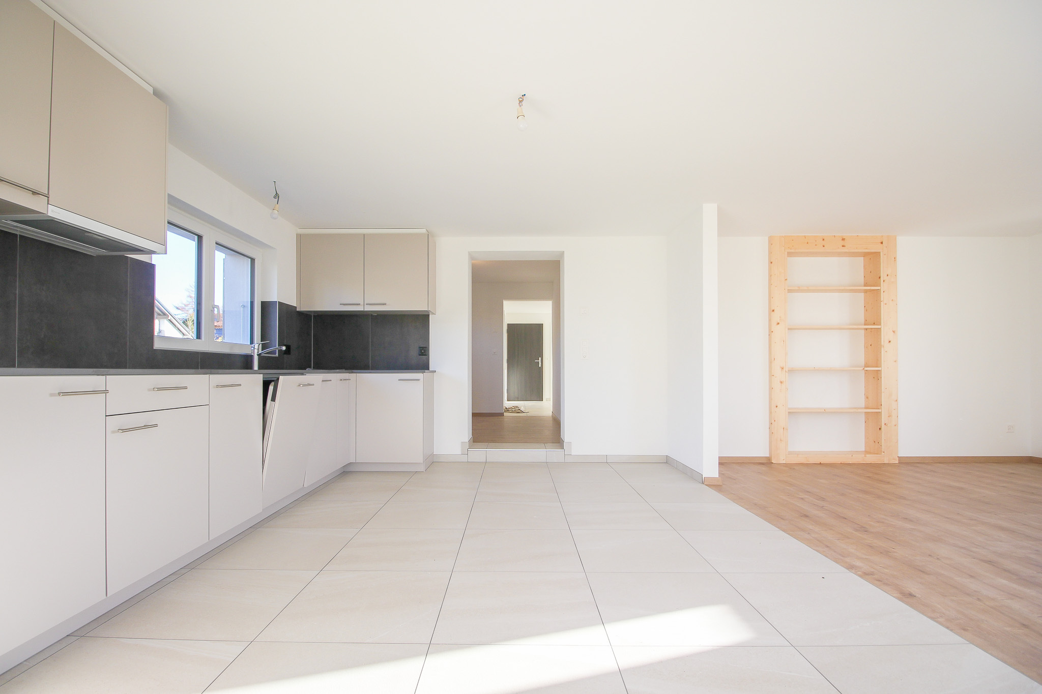 Cuisine ouverte sur la pièce à vivre