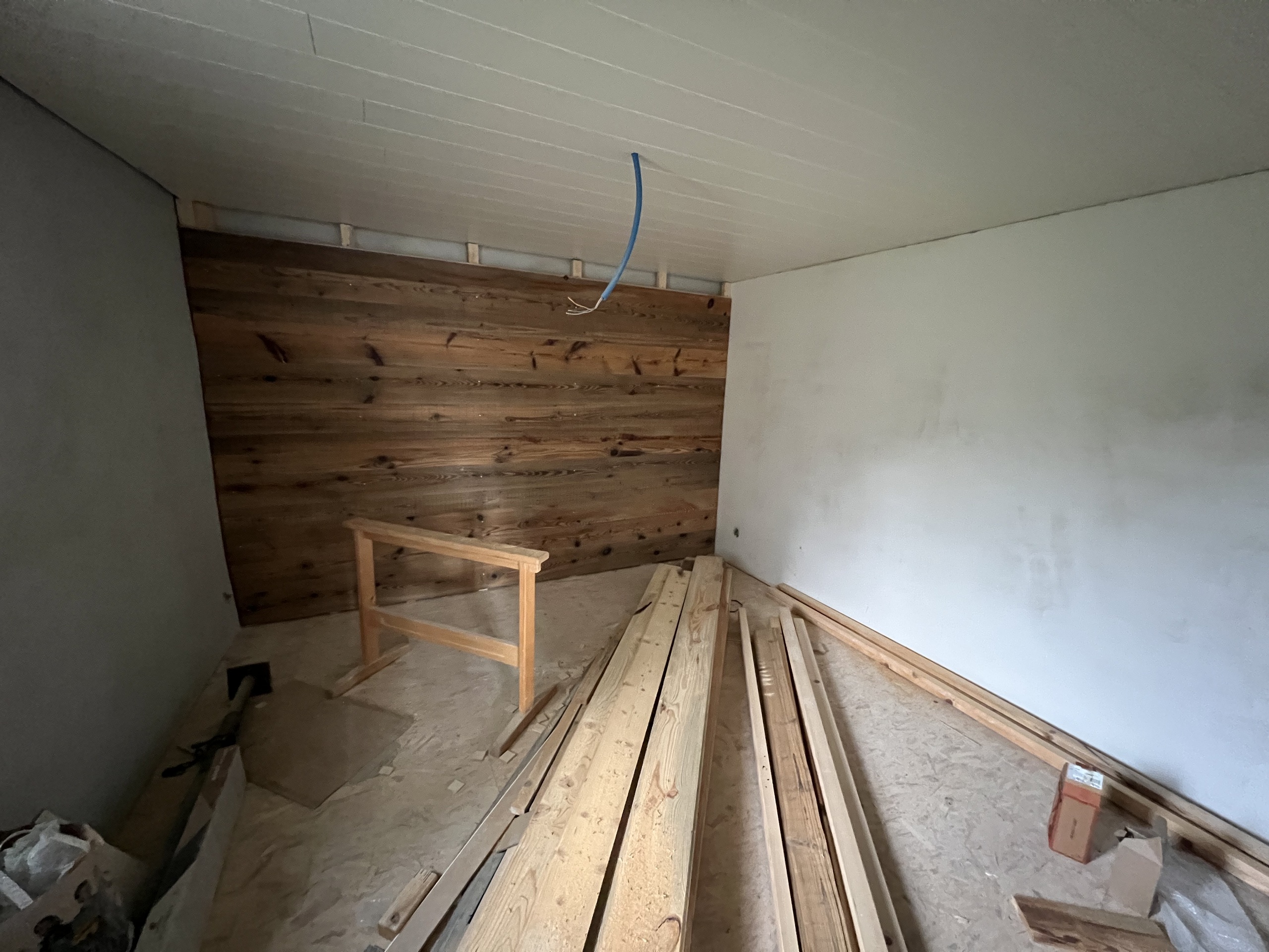 Work in progress in the second apartment