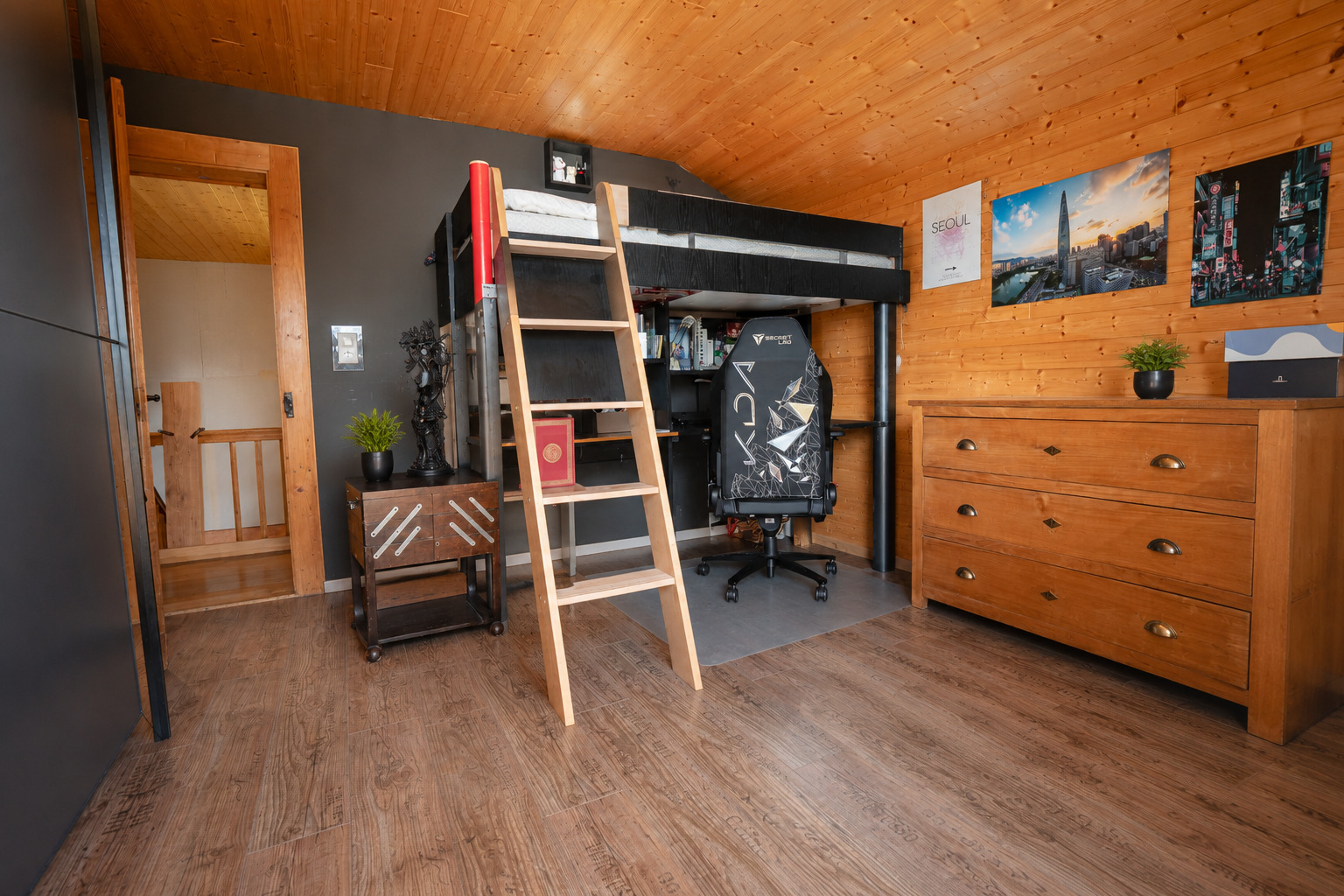 Photo 12