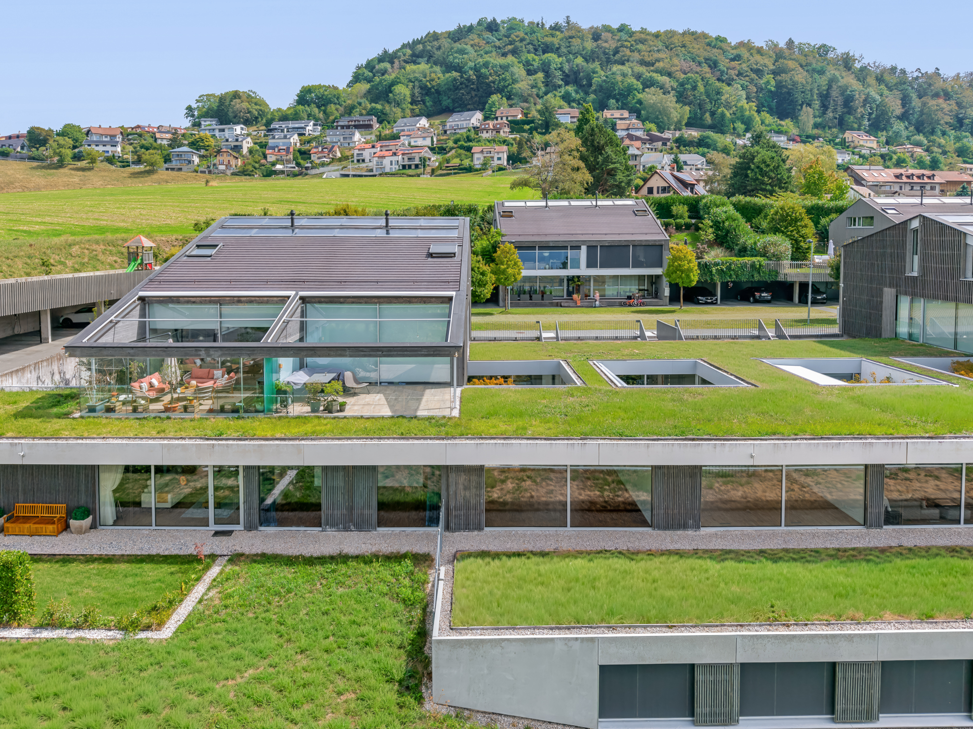 Exterior view 2