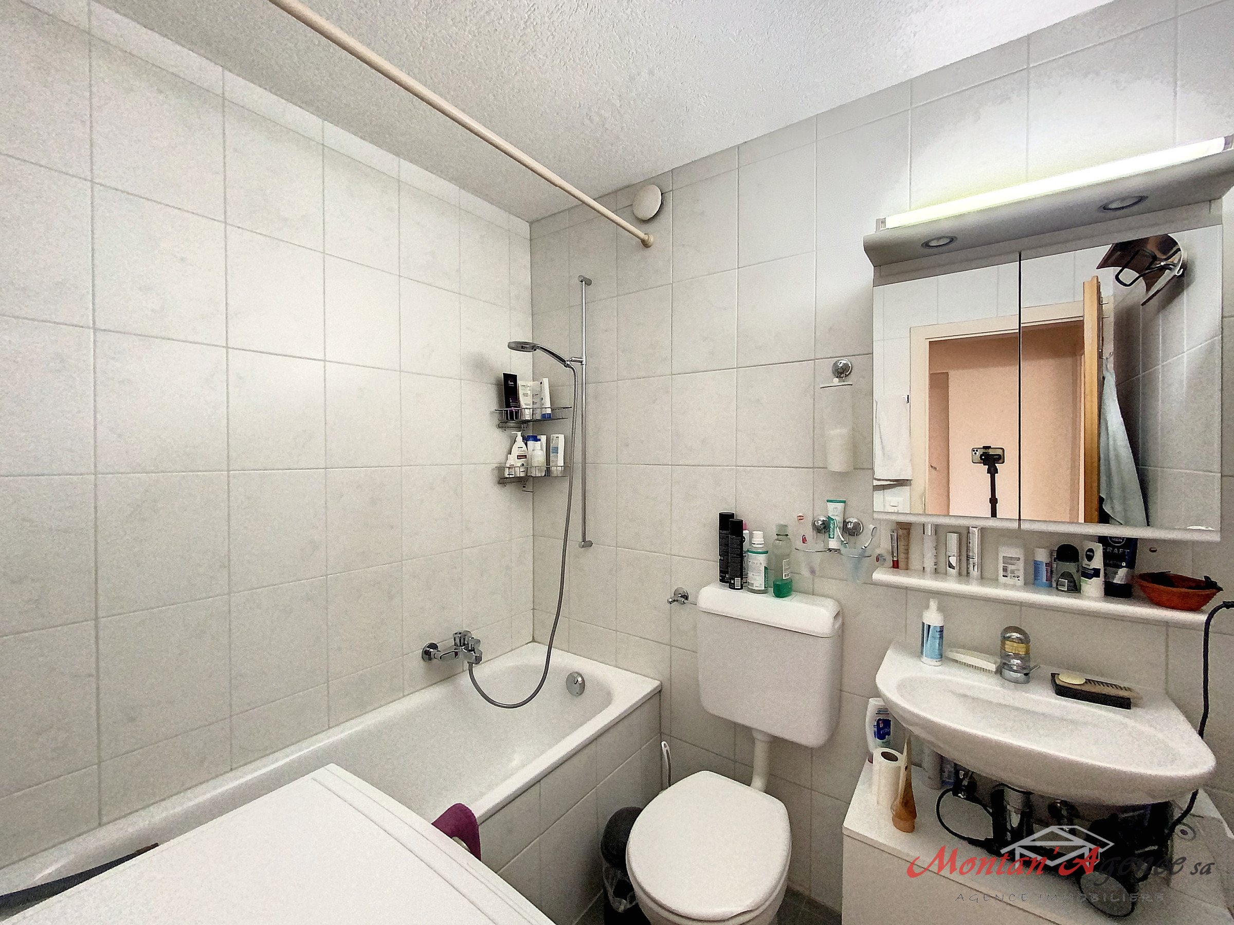 Photo 5