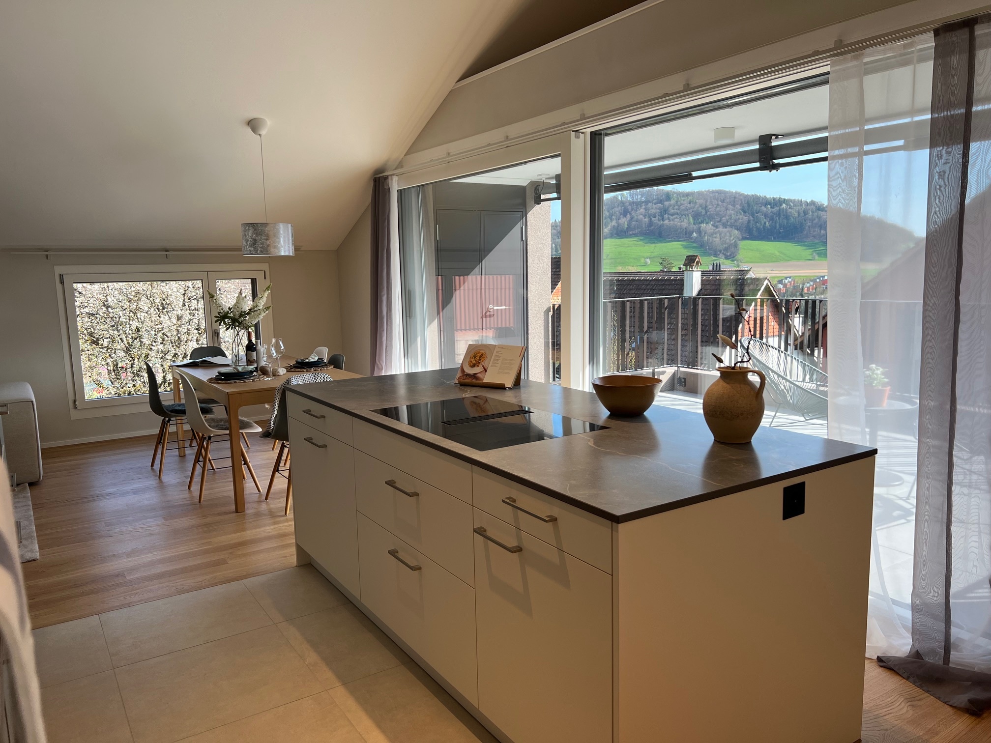 Kochen und Aussicht geniessen