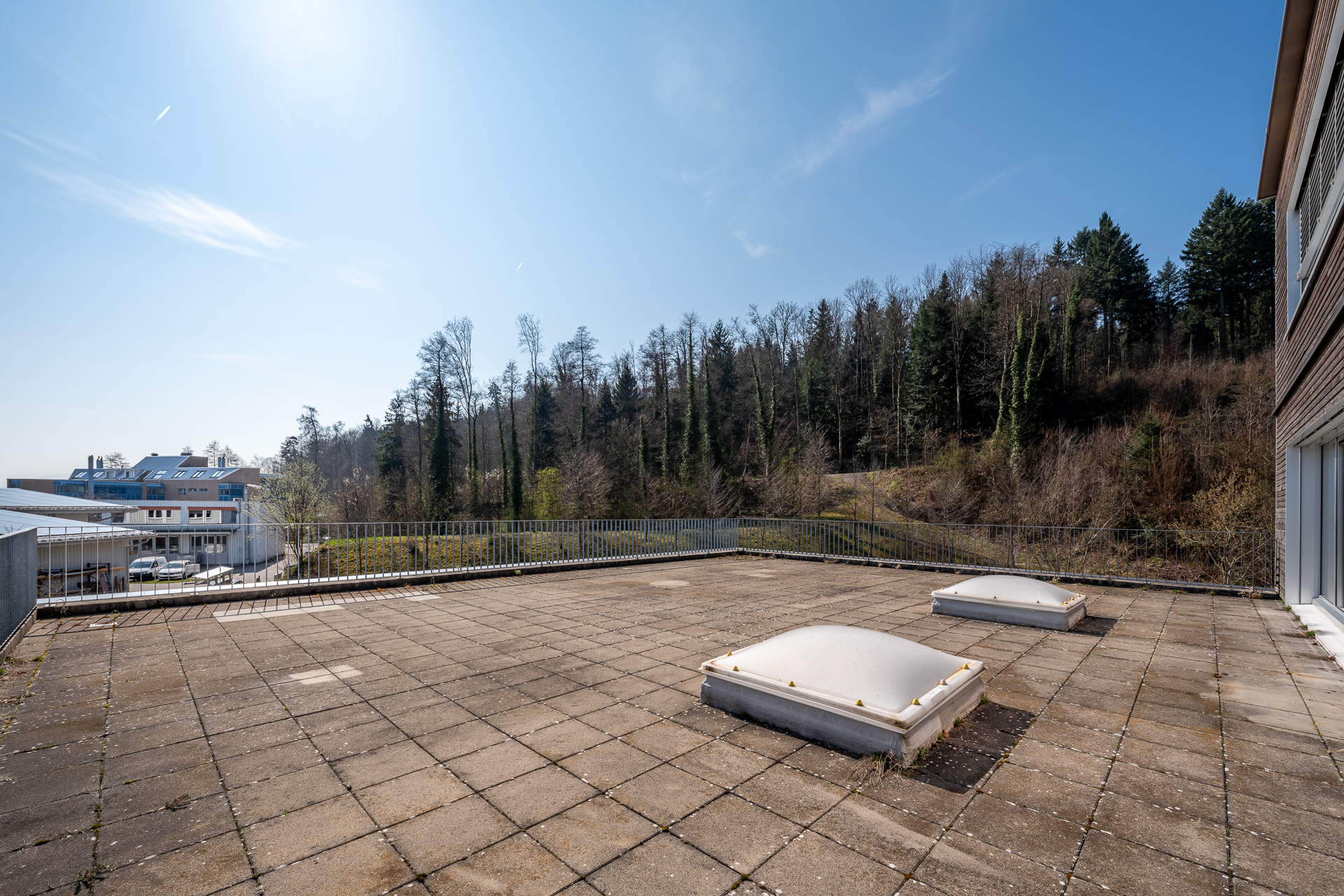 2. OG/242 m²