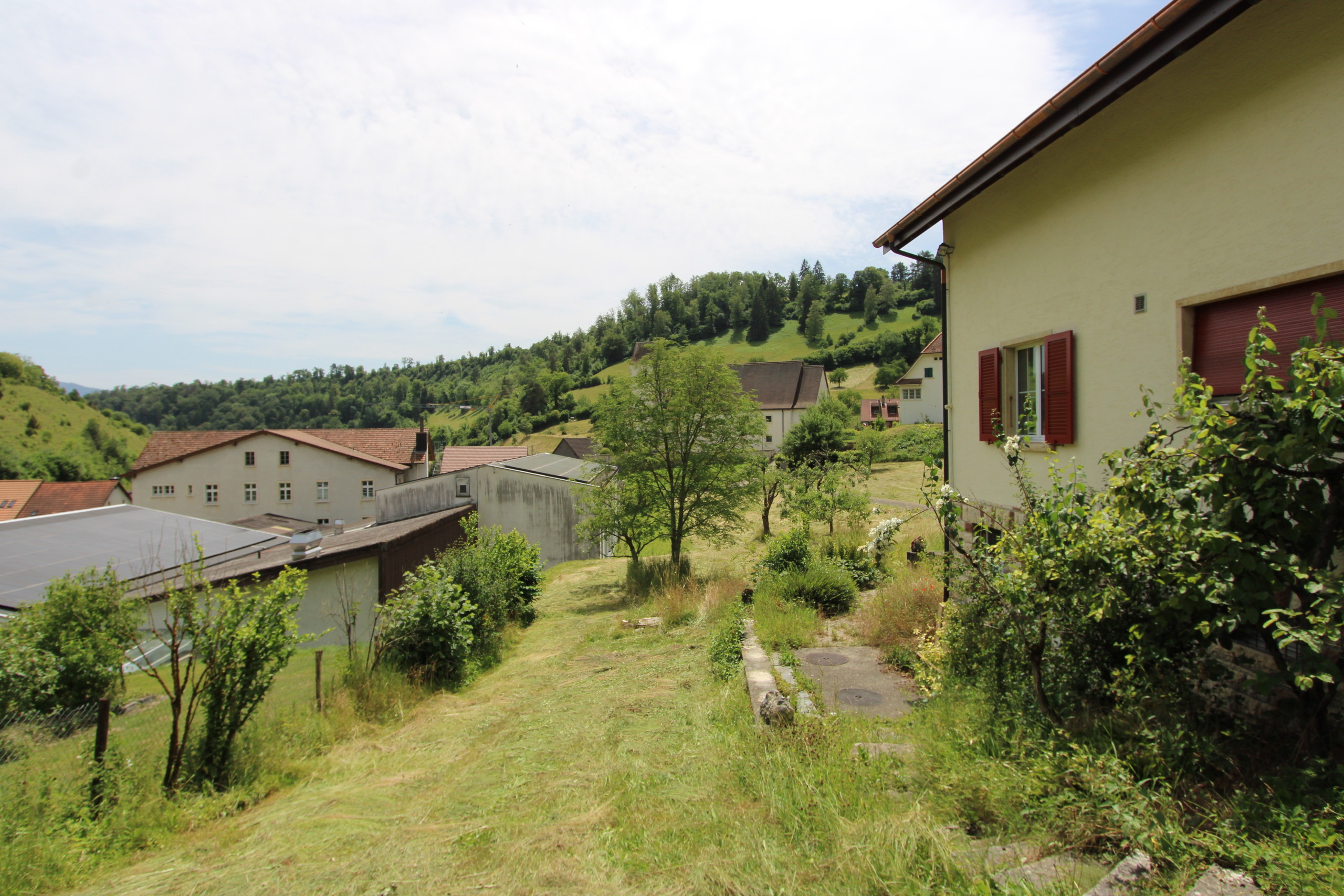 Exterior view 1