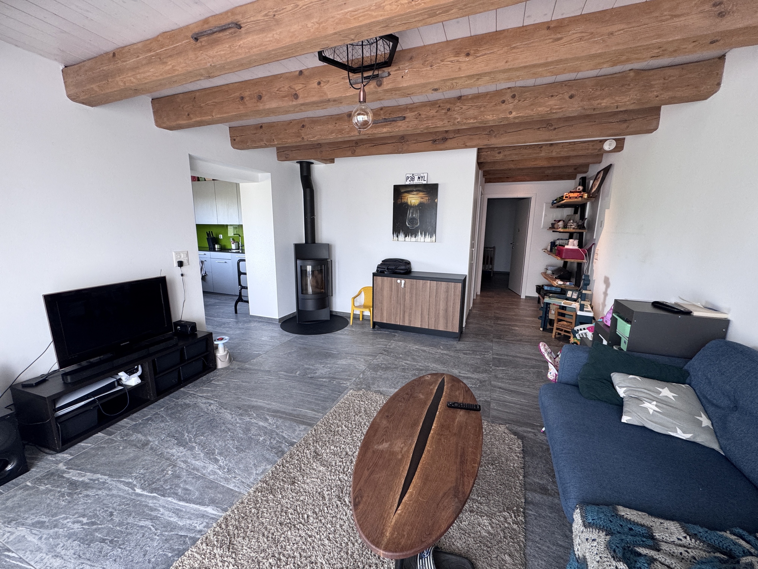 Photo 1