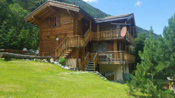 CHALET