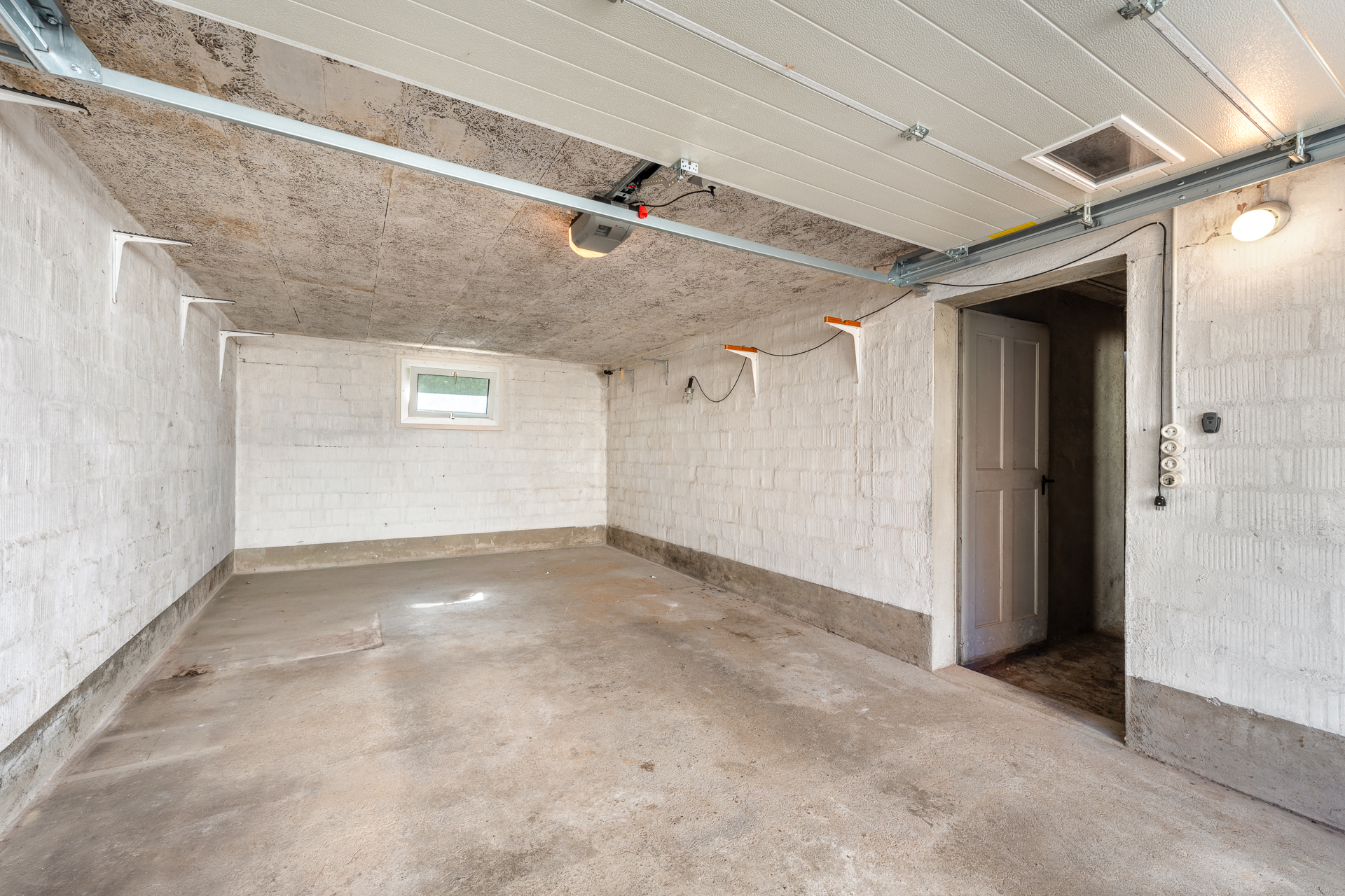 Garage Garage