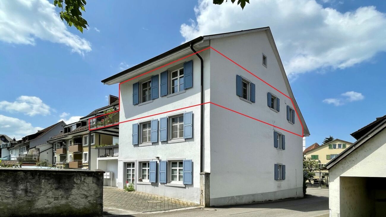 Ostansicht und Hauszugangsseite