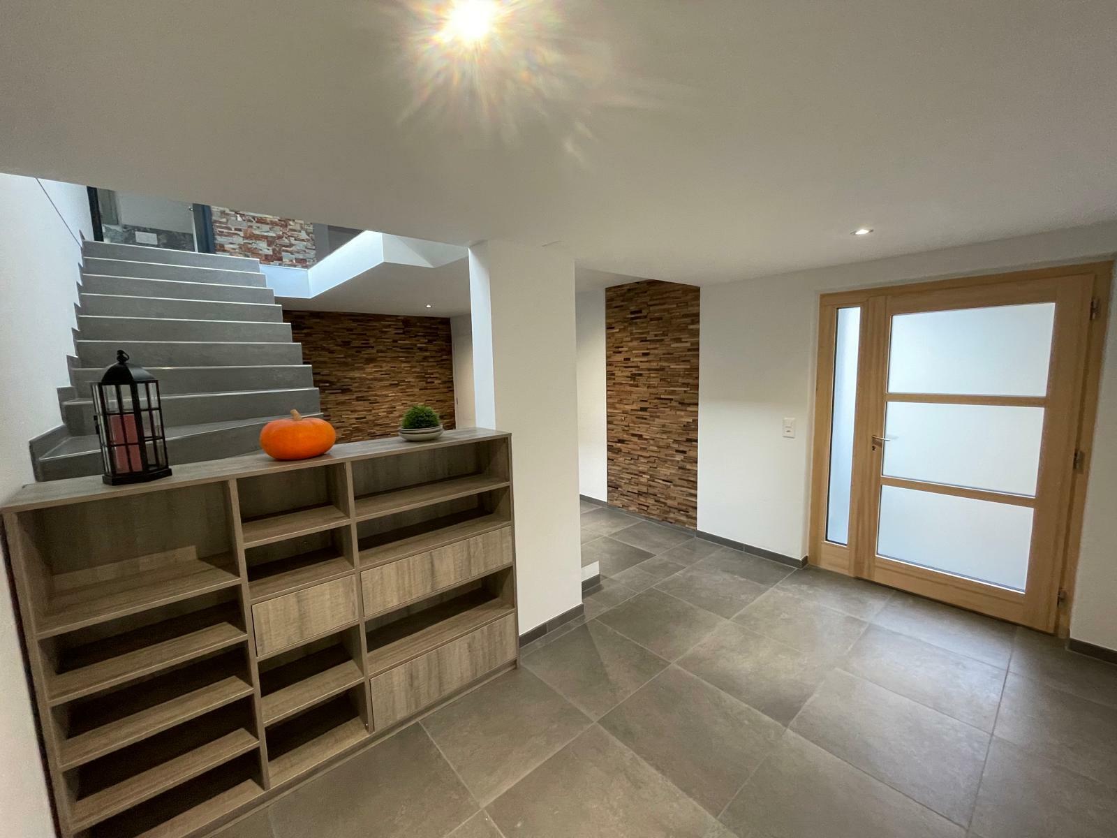 Interior view 6