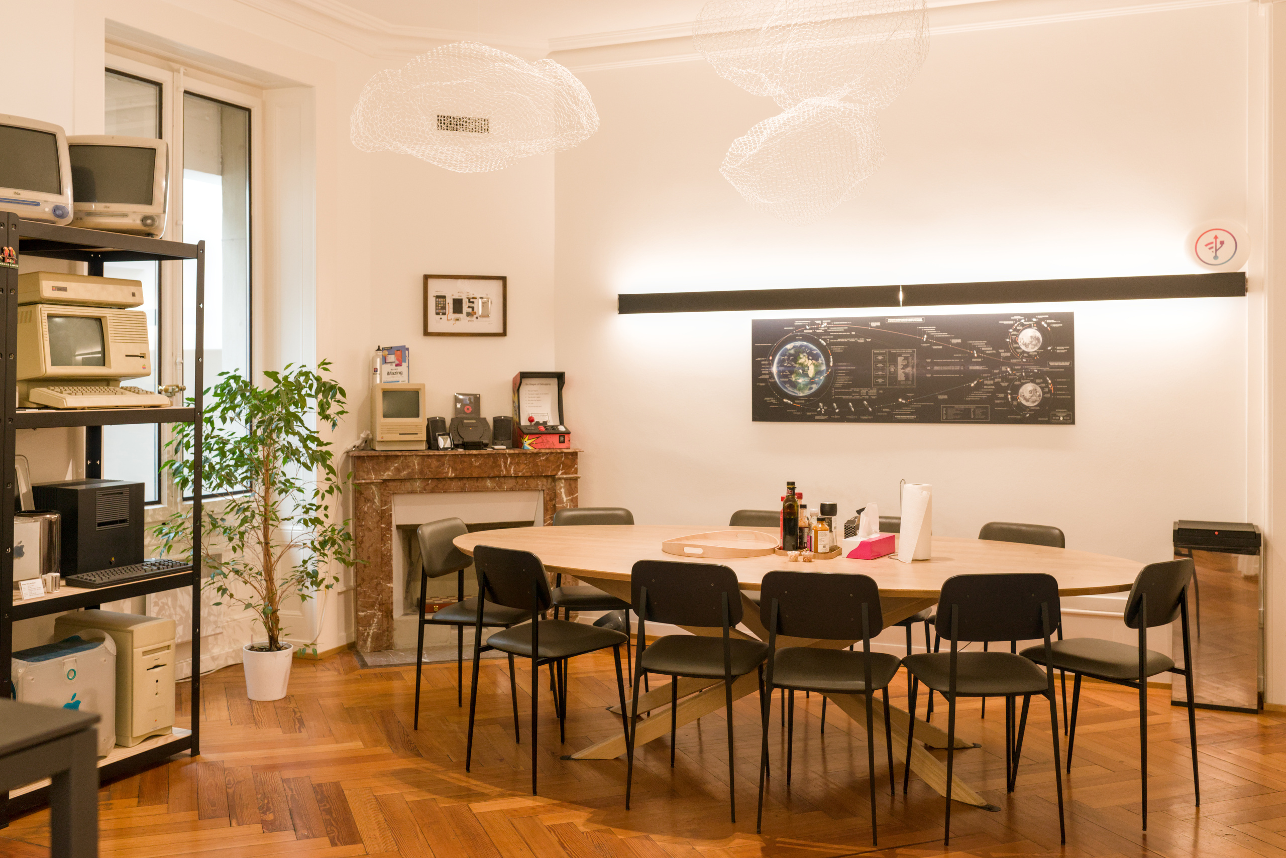 Interior view 5
