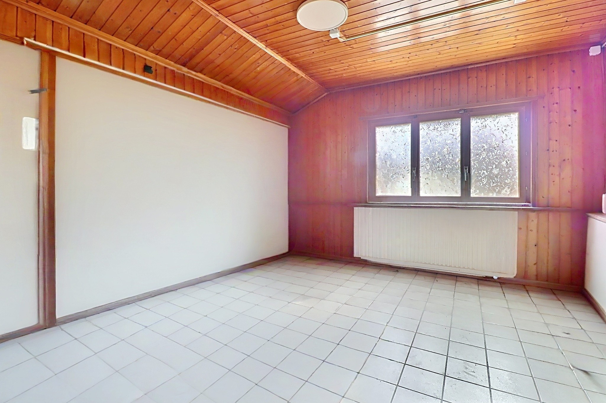 Pièce local commercial