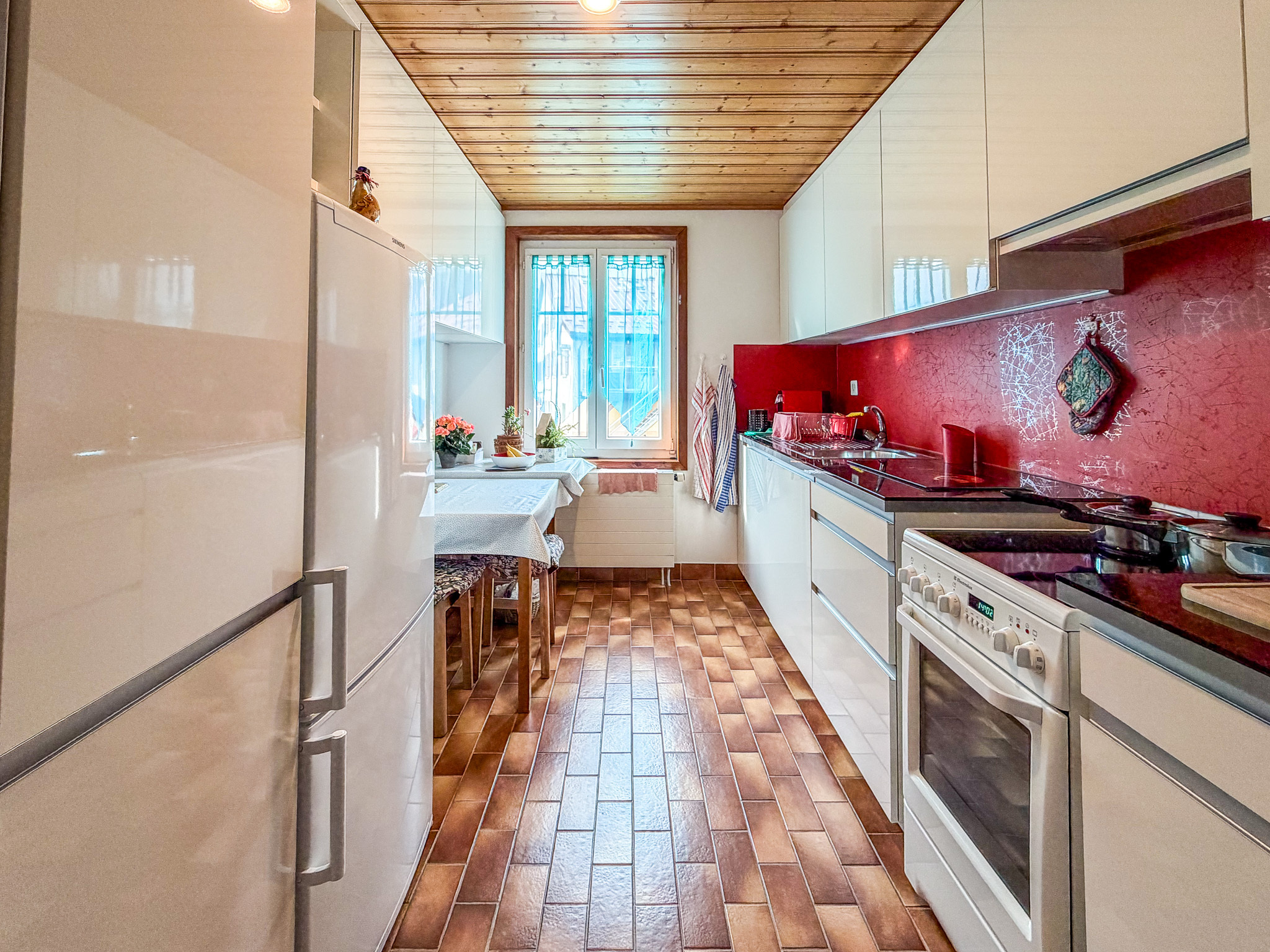 Rez supérieur appartement de 2 pces - cuisine