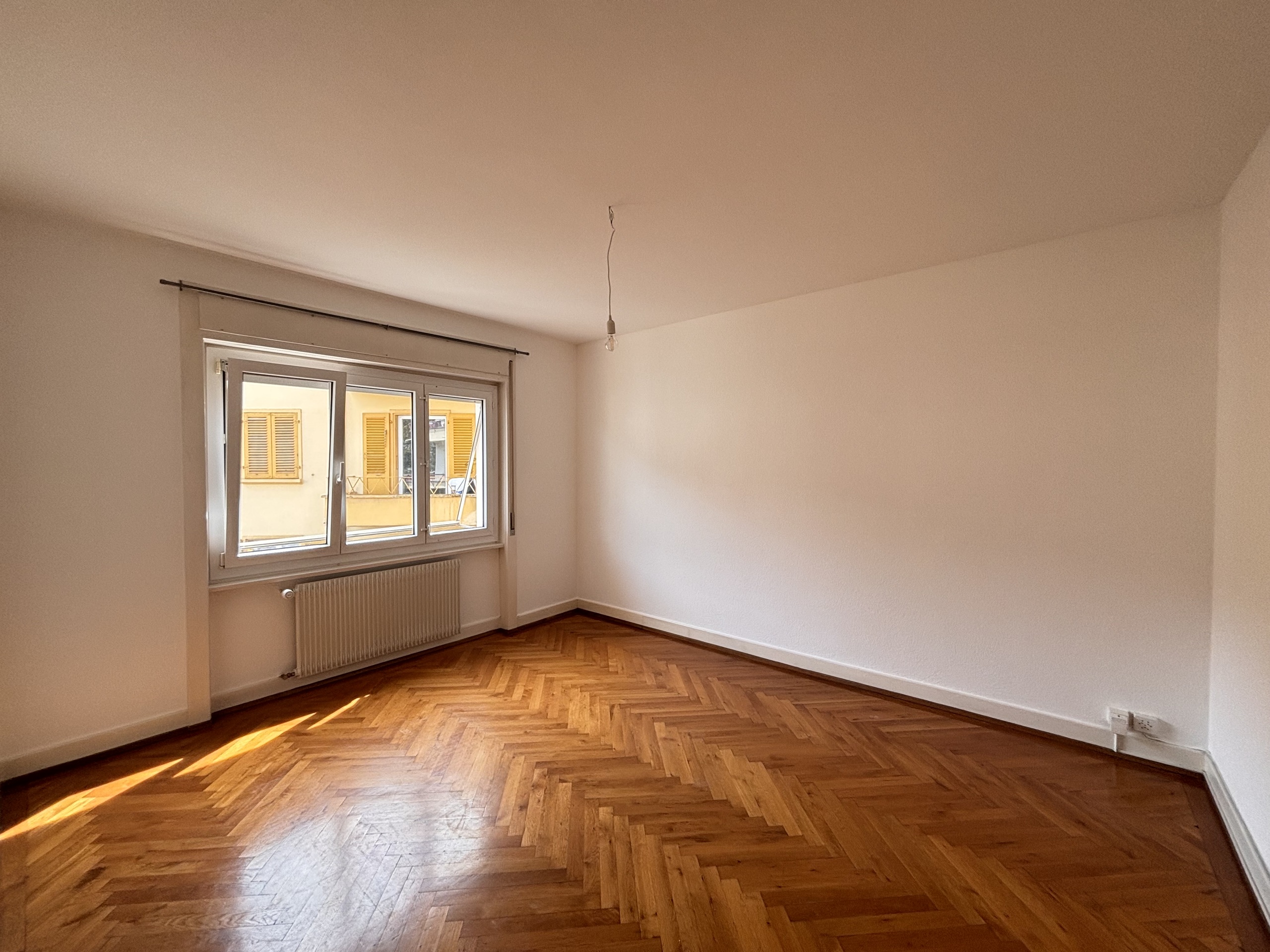 Interior view 3