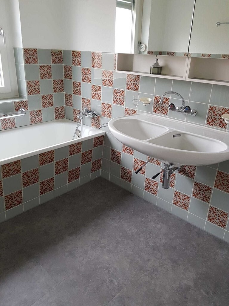 Picture 5