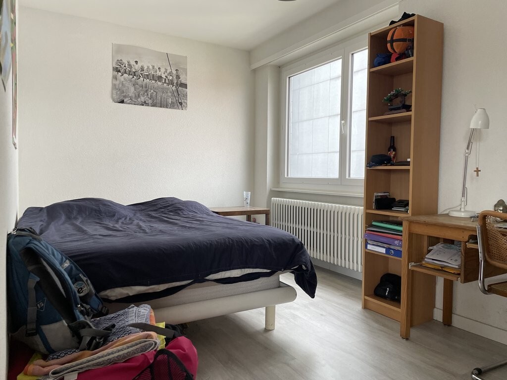 Picture 8