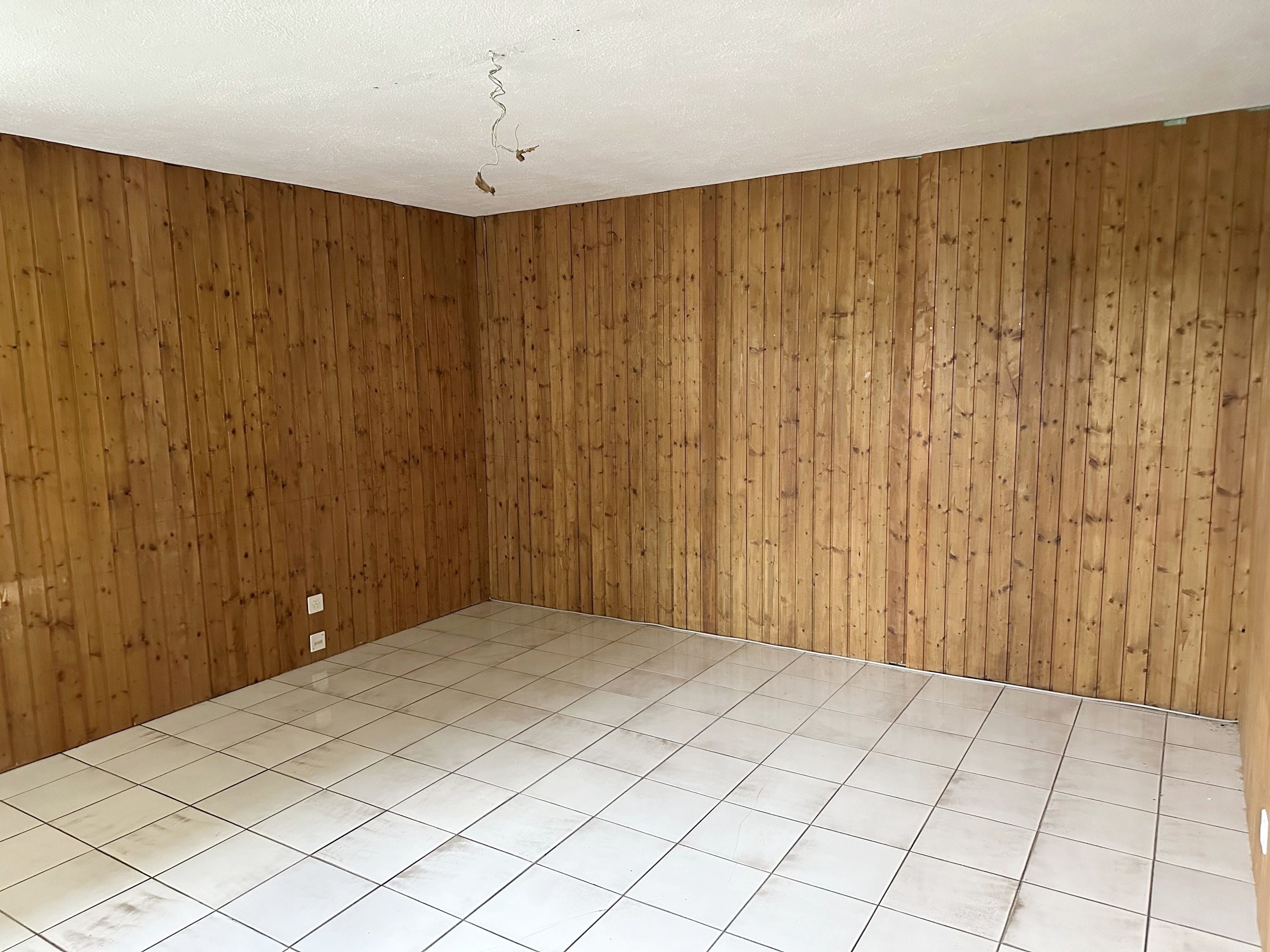 locale disponibile/camera, Piano-1