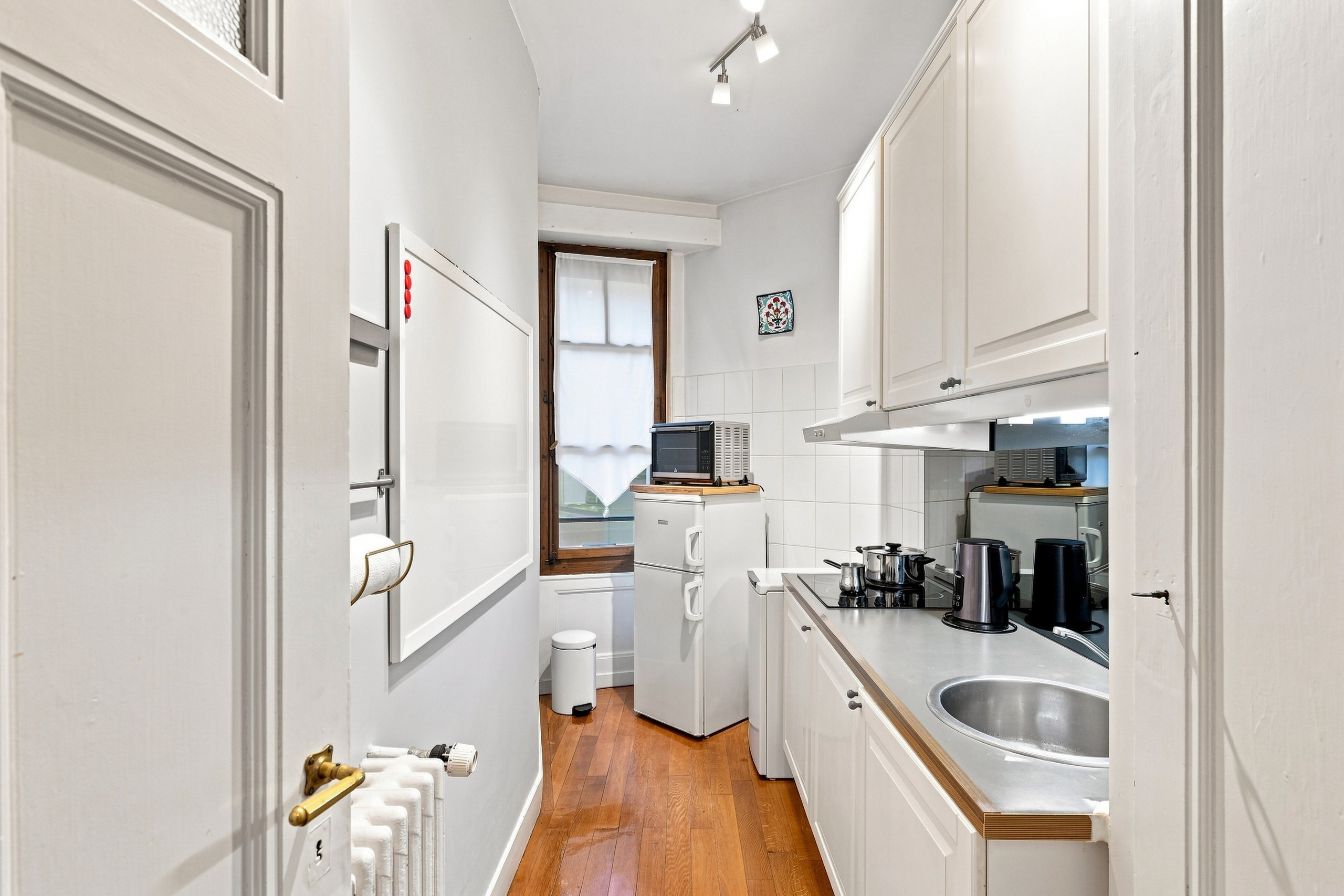 Interior view 2