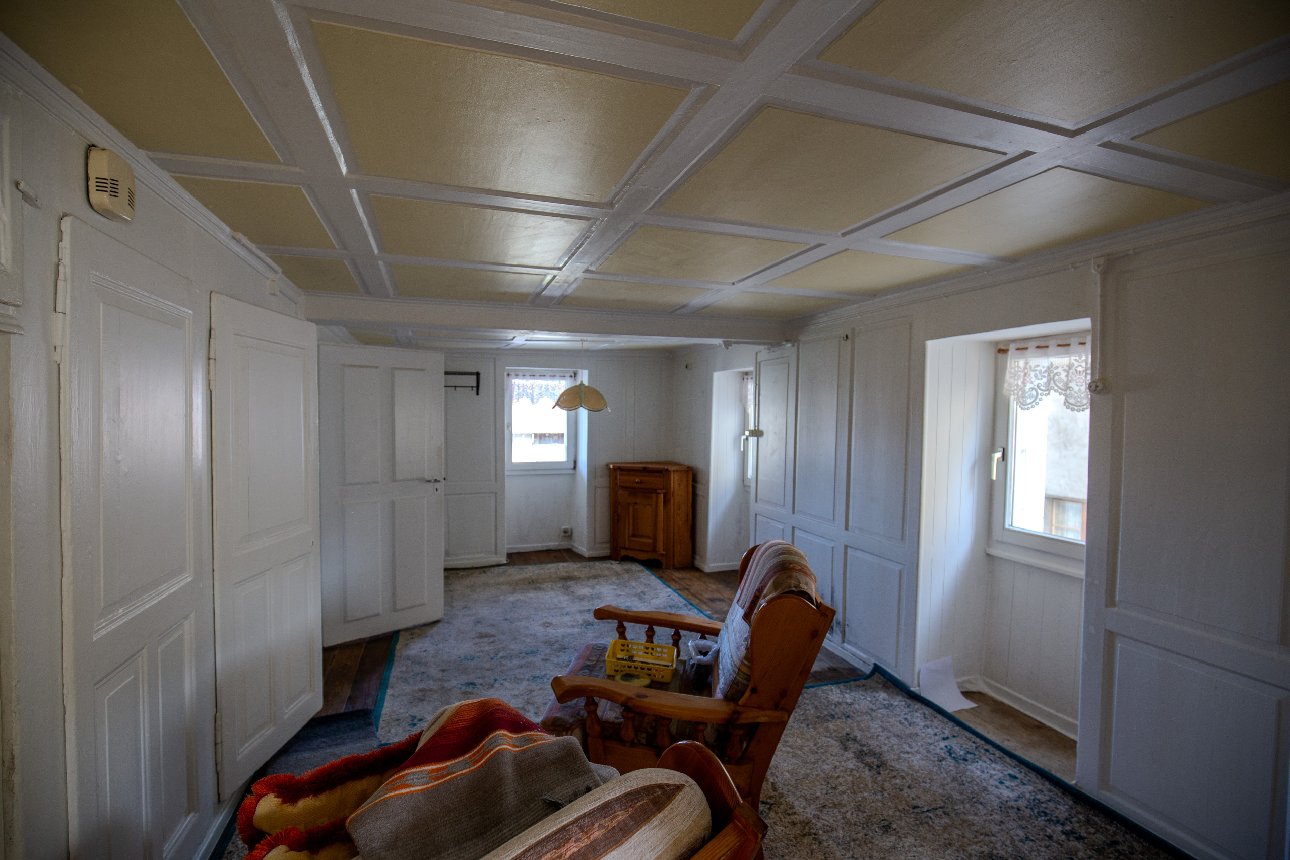 Interior view 8