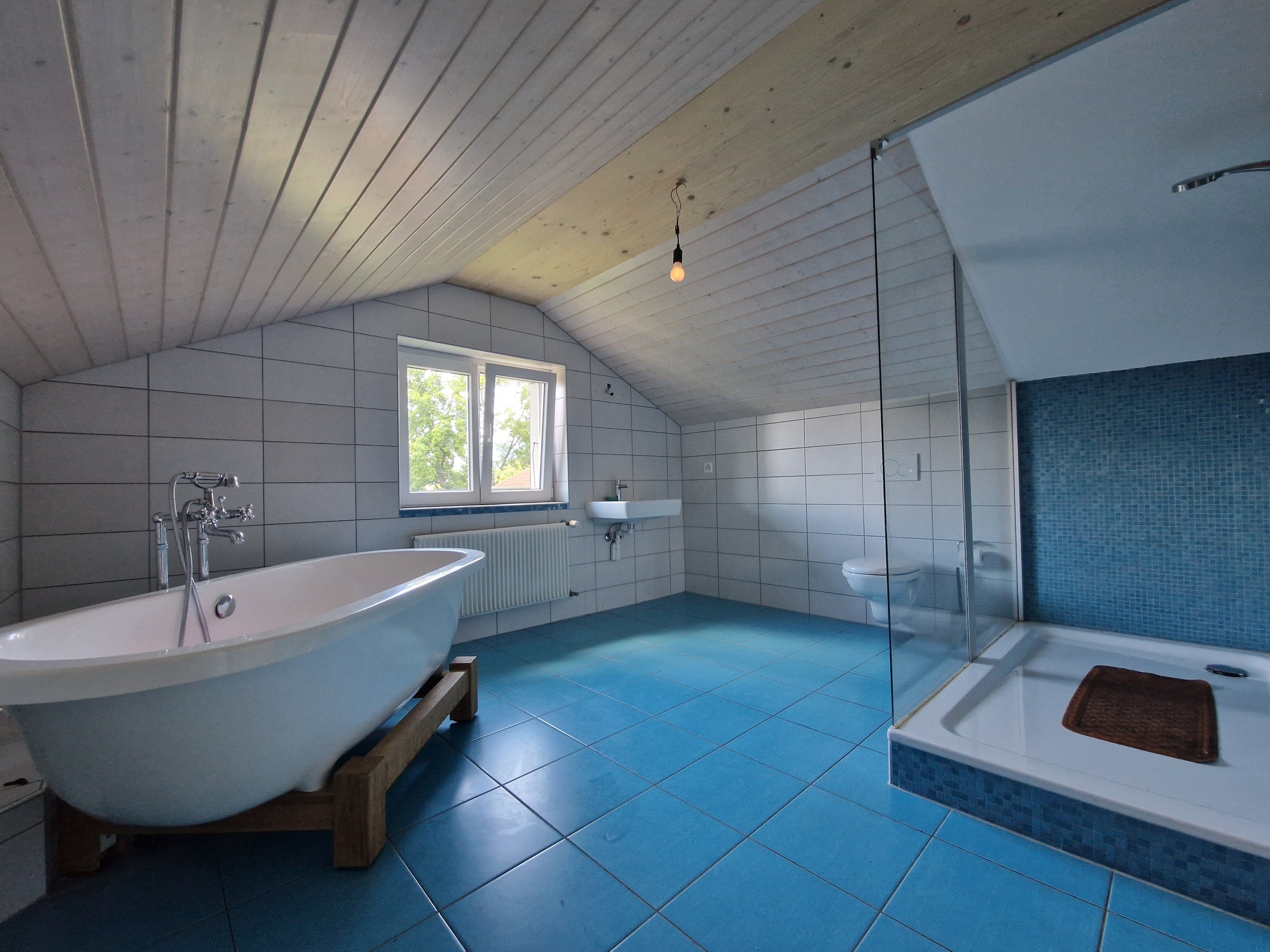 2ème étage - salle de bains