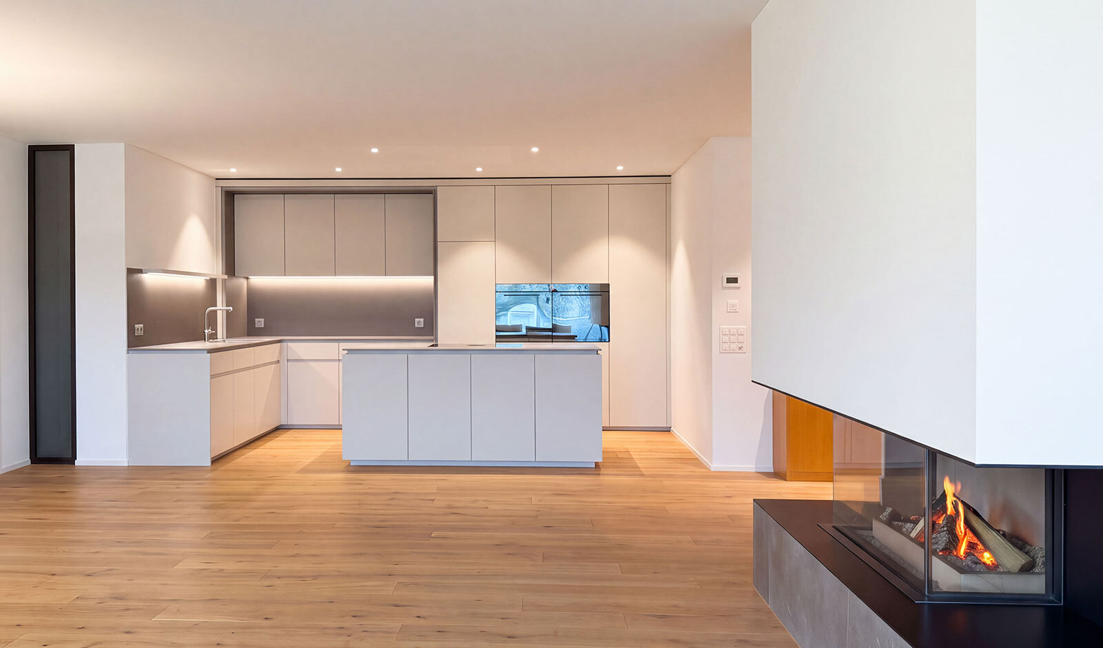 Interior view 2