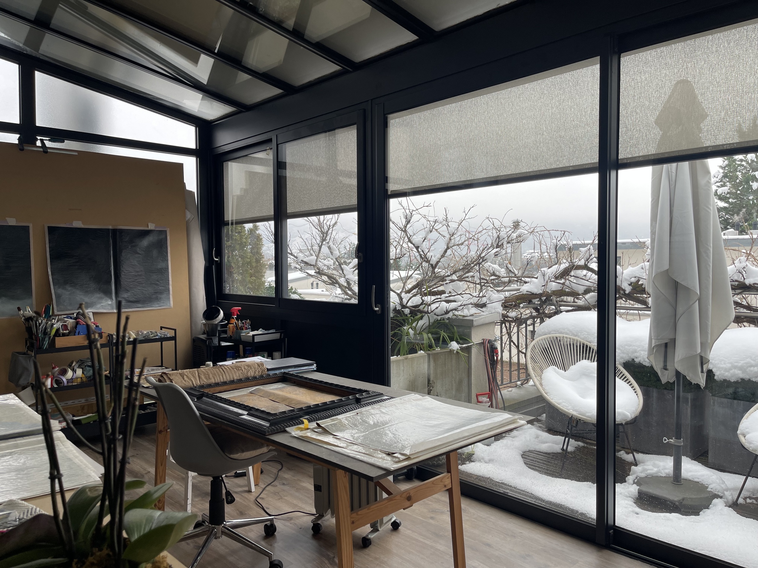 Véranda/bureau/atelier au 2ème étage Véranda/bureau/atelier au 2ème étage