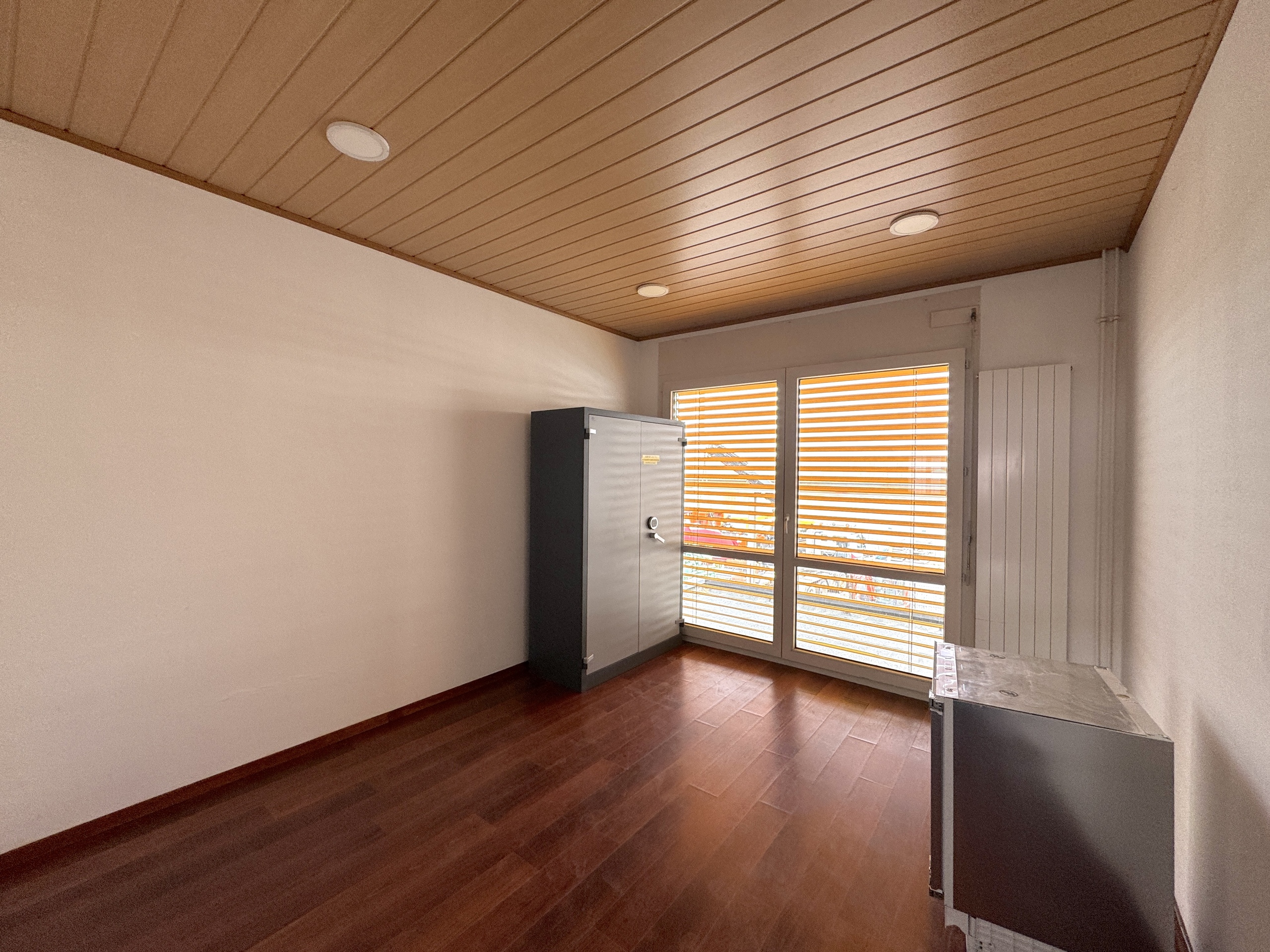 Interior view 5